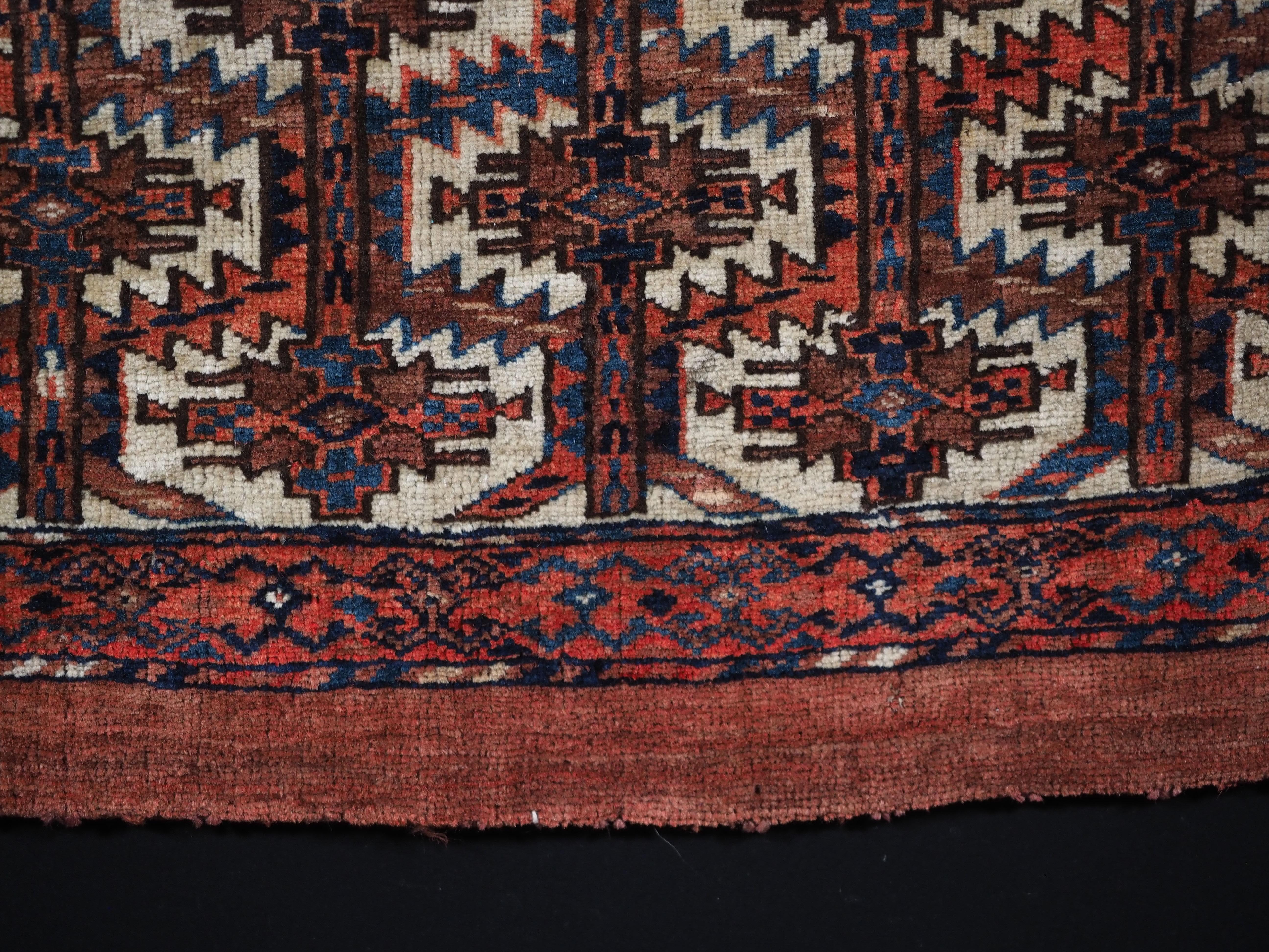Antike Turkmenische Yomut-Torba aus Turkmen mit Gitterdesign.  Um 1880. im Angebot 1