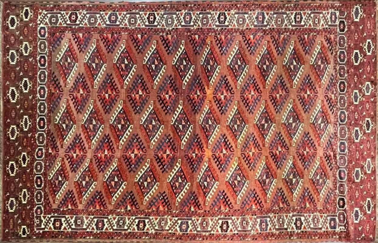 A few centuries back, almost all Turkmen rugs were produced by nomadic tribes almost entirely with locally-obtained materials, wool from the herds and vegetable dyes or other natural dyes from the land. They used geometrical designs that varied from