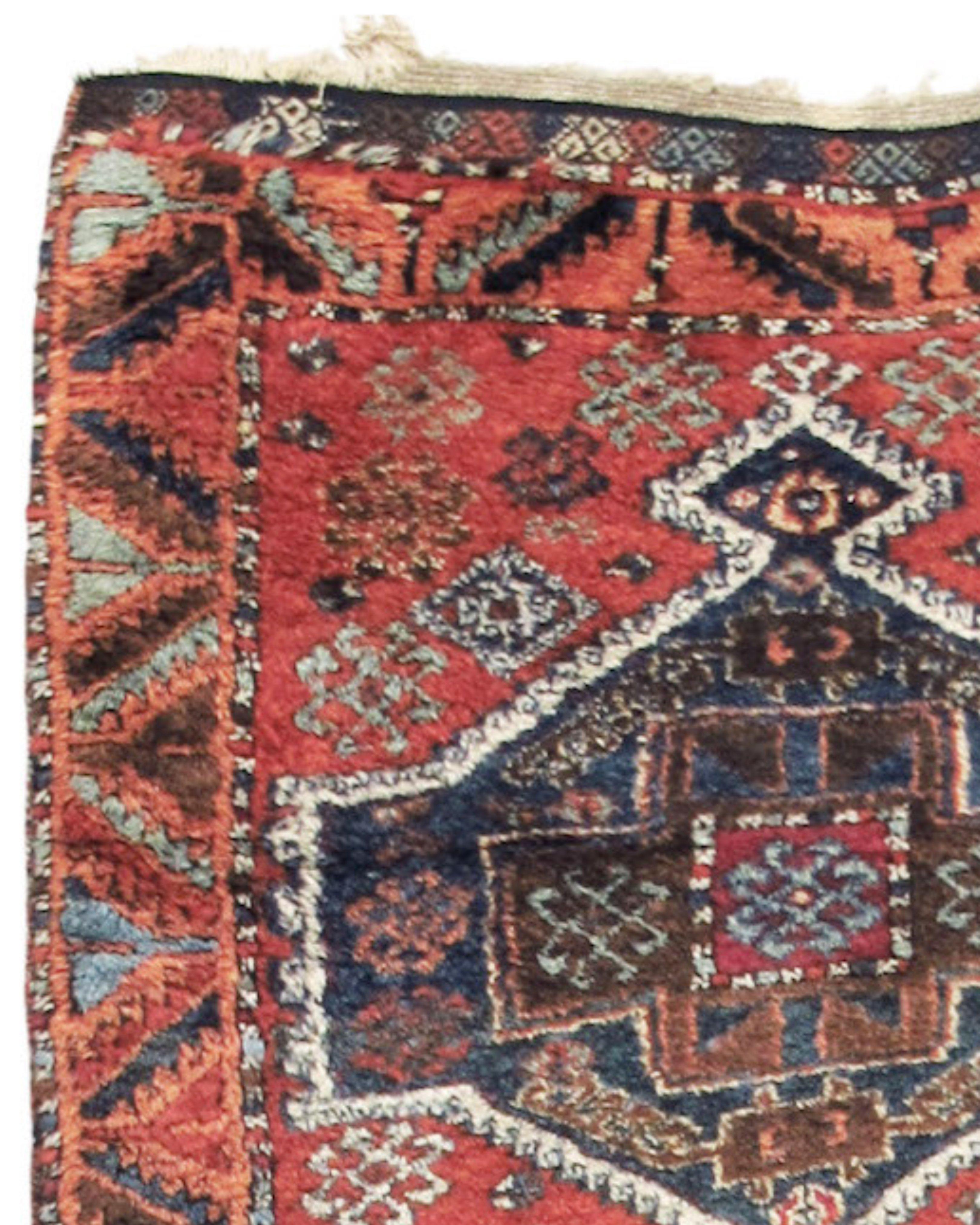 Antiker Yuruk-Teppich, spätes 19. Jahrhundert (Türkisch) im Angebot