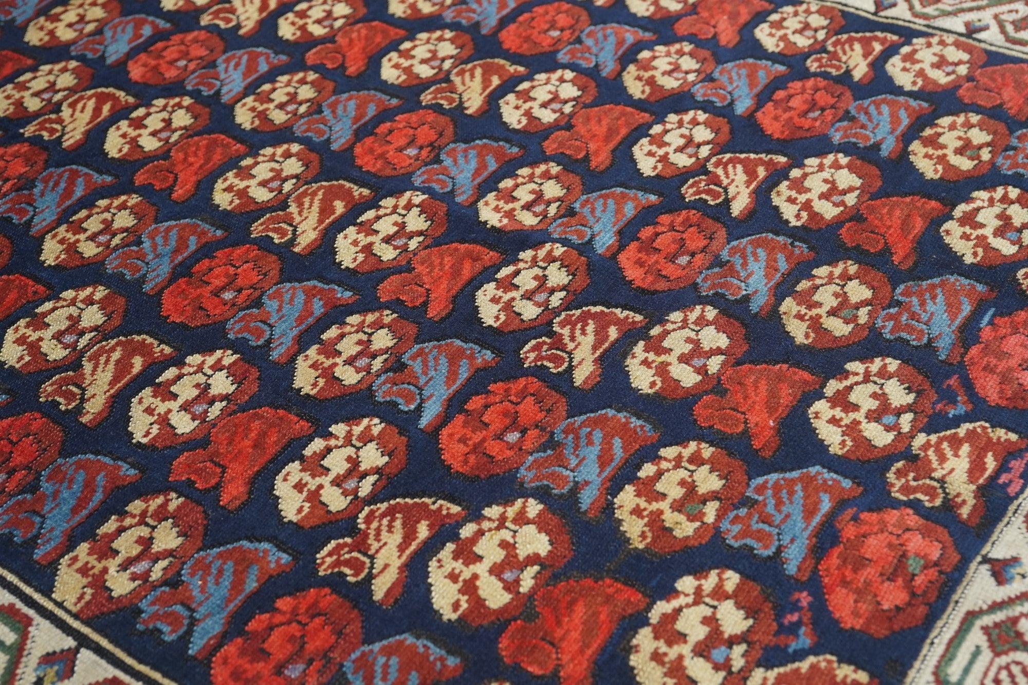 Antiker Zehour-Teppich 3'7'' x 9'11'' (20. Jahrhundert) im Angebot