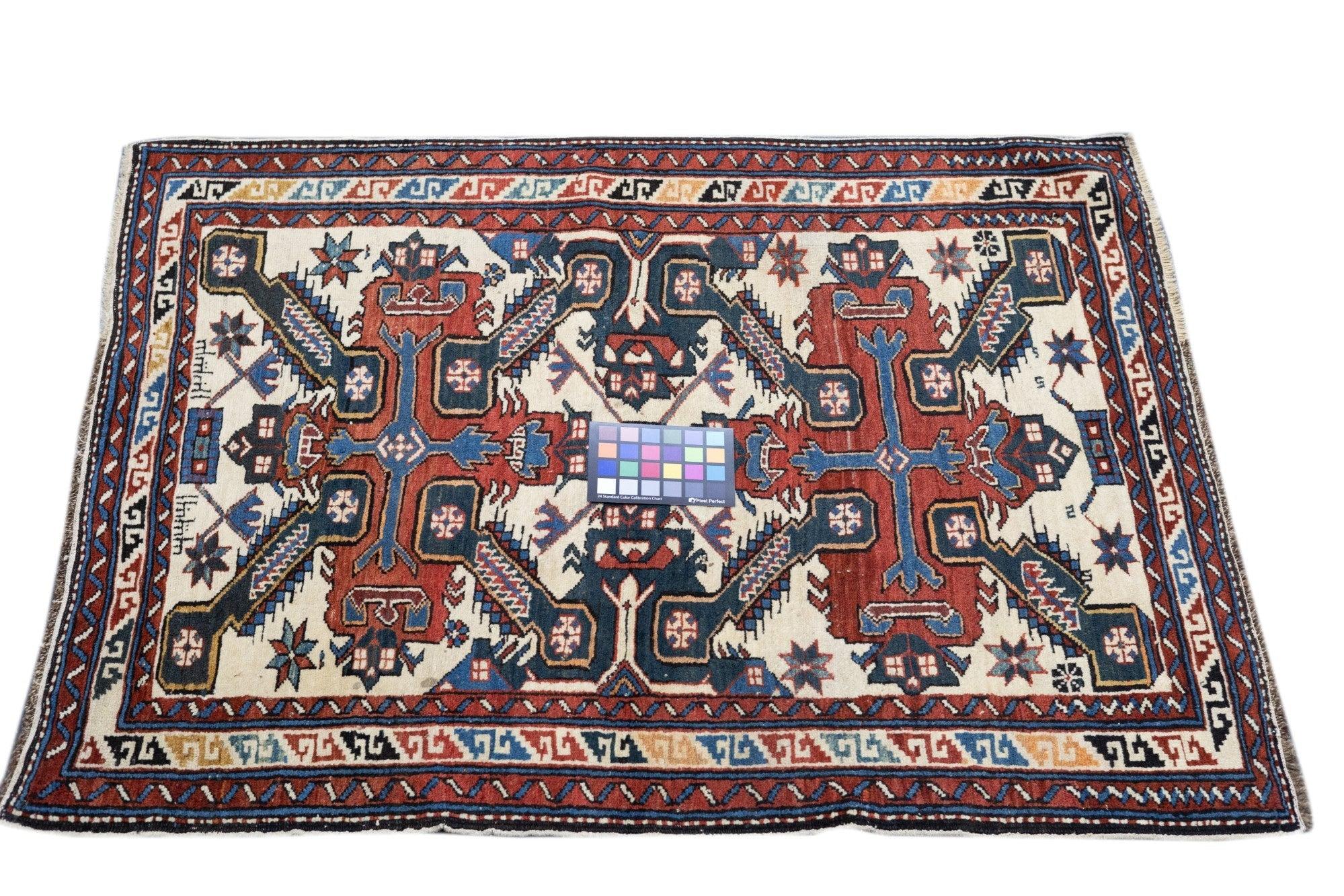 Tapis Zeyhur ancien de 3' x 3'11'' en vente 3