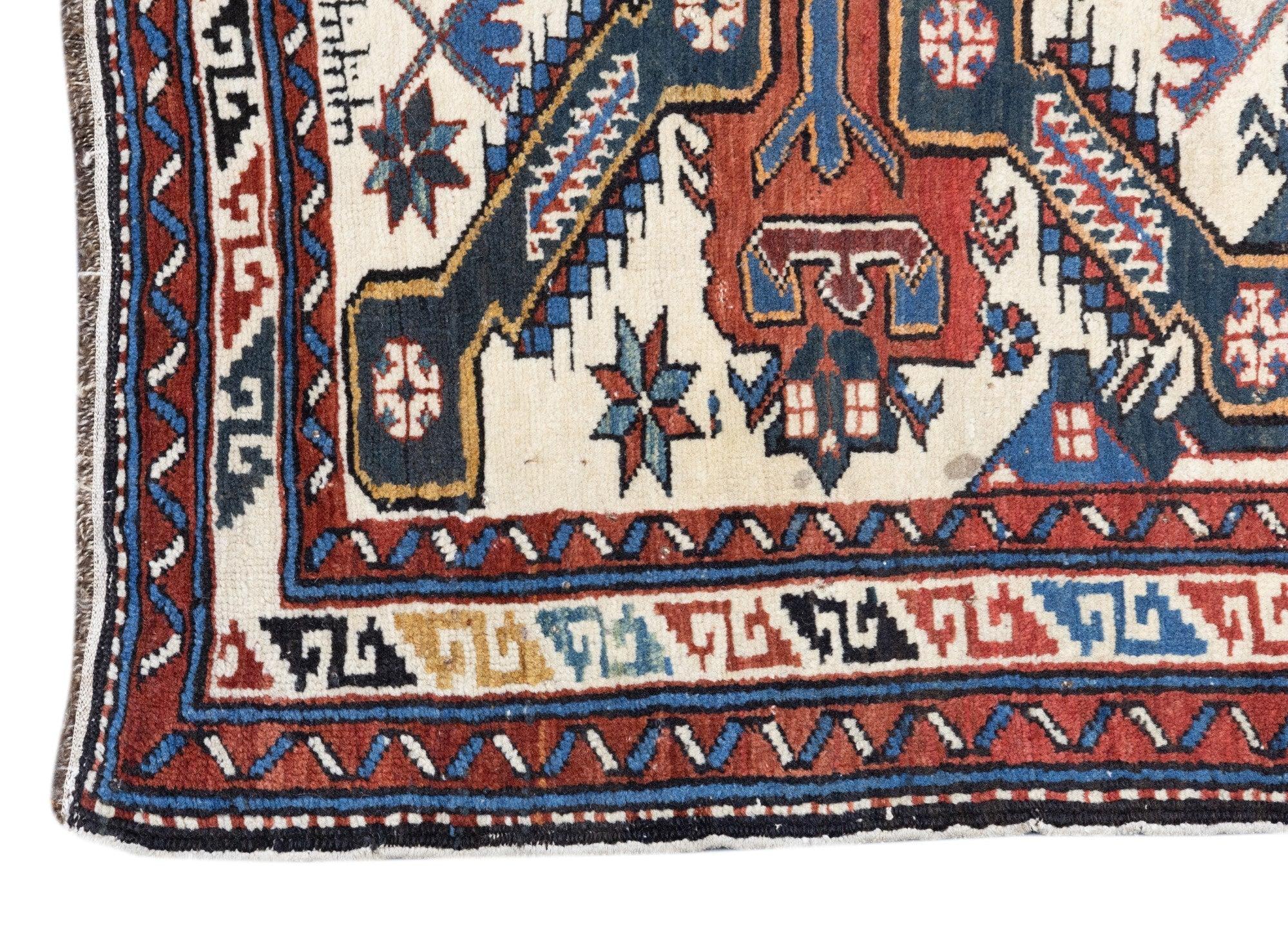 Laine Tapis Zeyhur ancien de 3' x 3'11'' en vente