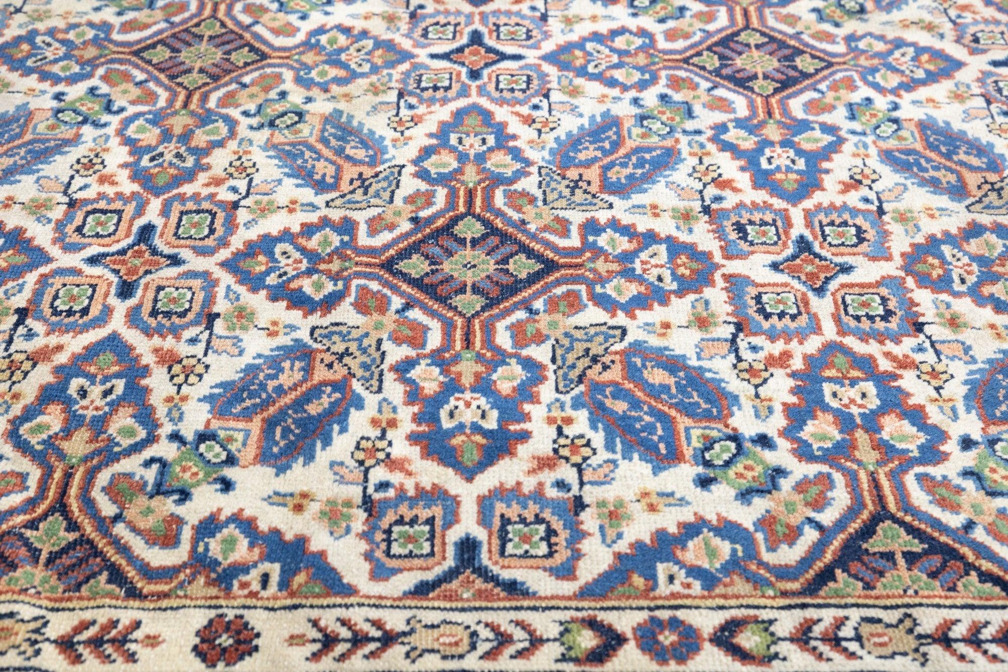 20th Century Antique Zeyhur Rug 6'3'' x 8'10'' For Sale