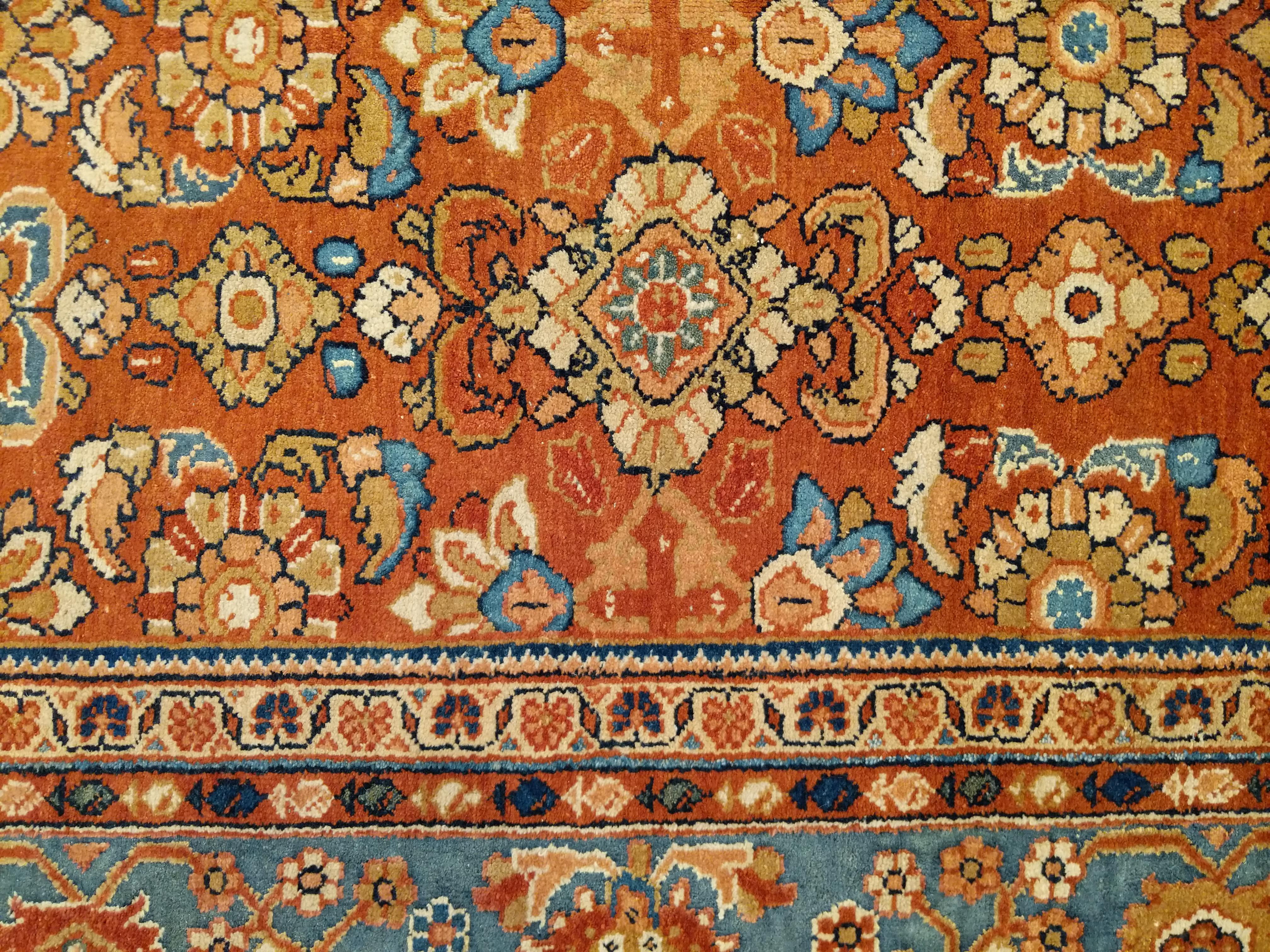 Antiker Ziegler Sultanabad All-Over-Design-Teppich mit Terrakotta-Hintergrund (Aserbaidschanisch) im Angebot