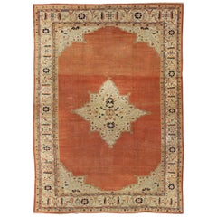 Antiker großer Ziegler Sultanabad-Teppich in weichem Orange, Creme und Marineblau