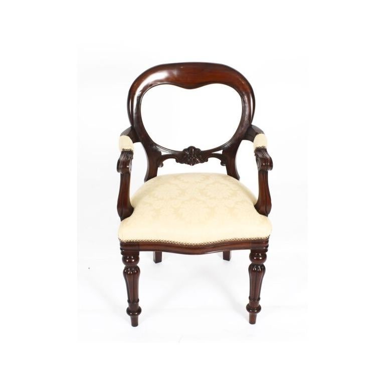 Antique14ft Flame Mahogany Extending Dining Table 19th C & 14 Chairs For Sale 9