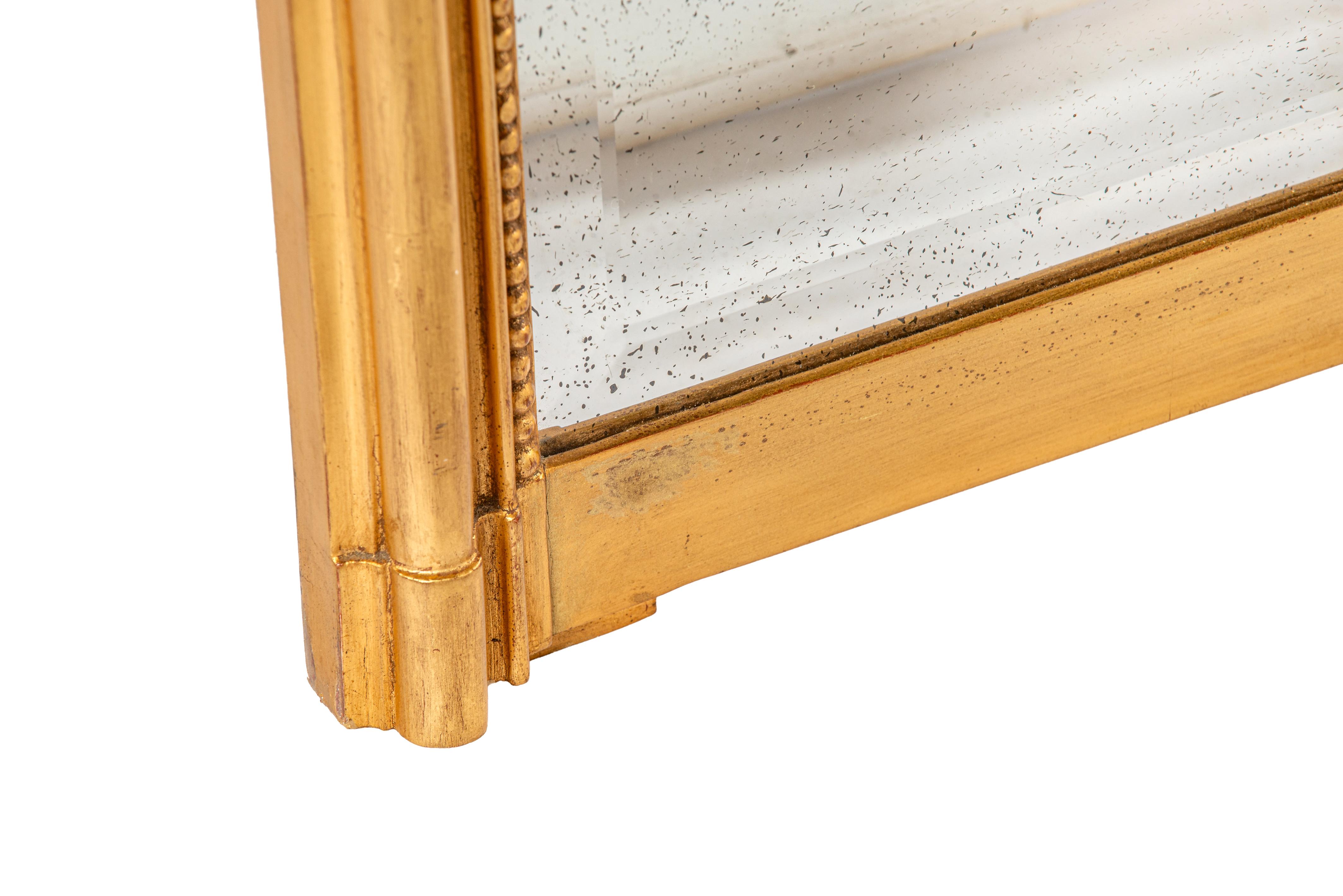 Antique19ème siècle  Louis Philippe français  Miroir à trumeau doré à la feuille d'or Bon état - En vente à Casteren, NL