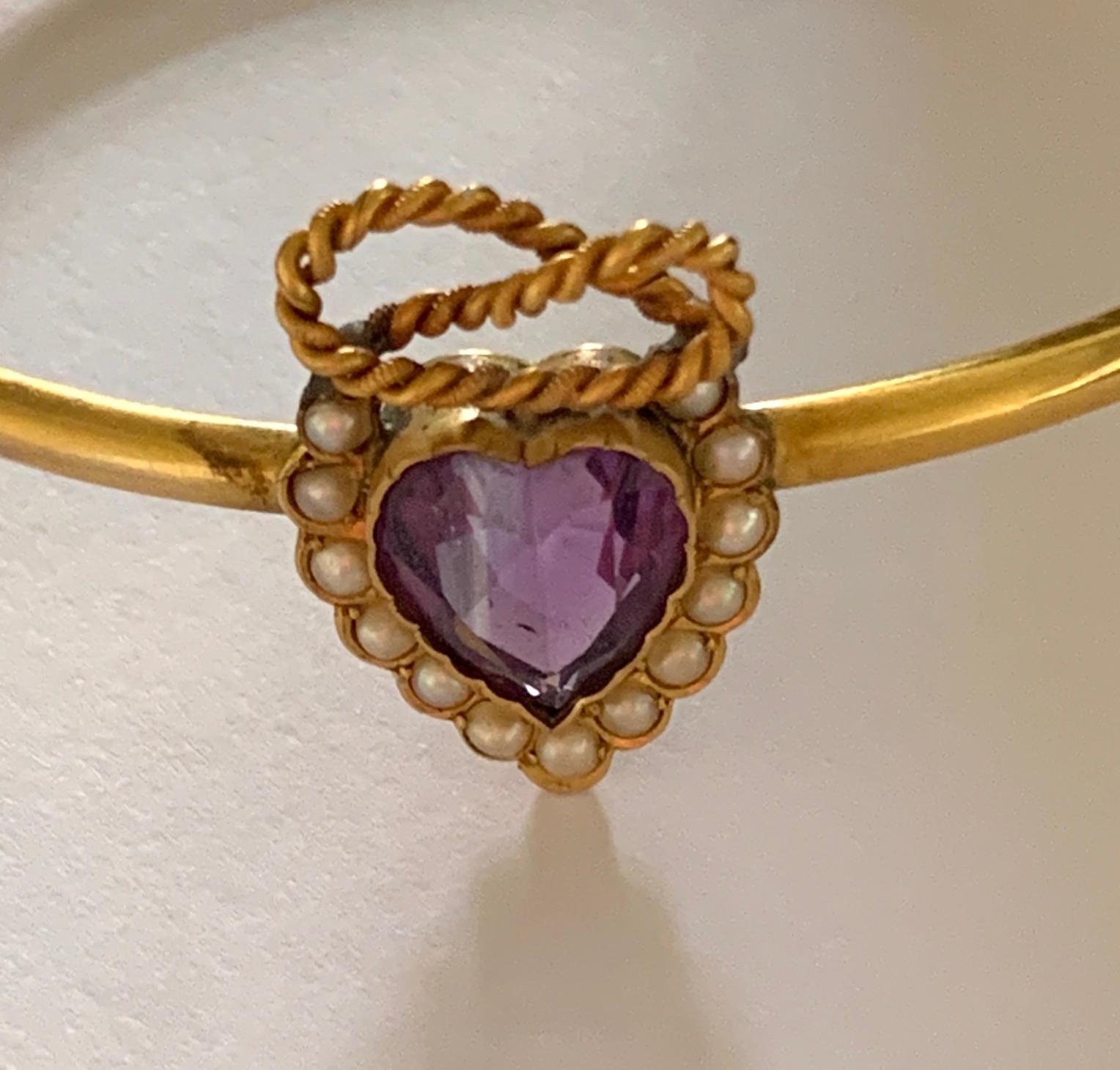 Heart Cut Antique9ct Gold  Victorian Sweet heart Bracelet For Sale