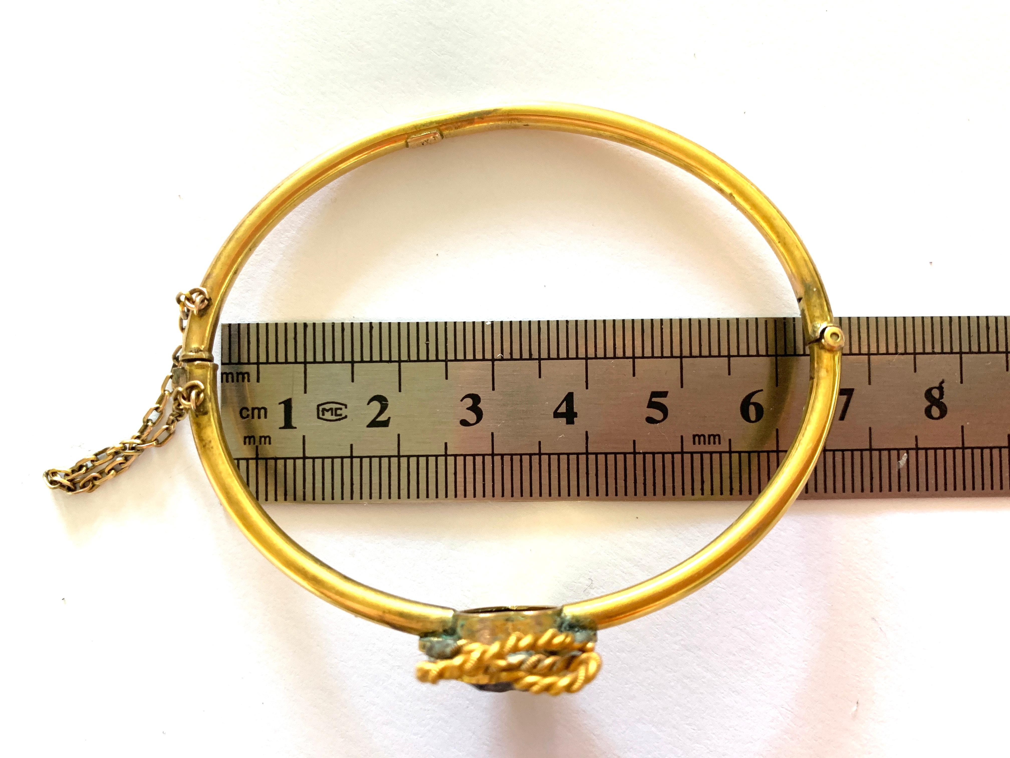 Antique9ct Gold  Victorian Sweet heart Bracelet For Sale 3
