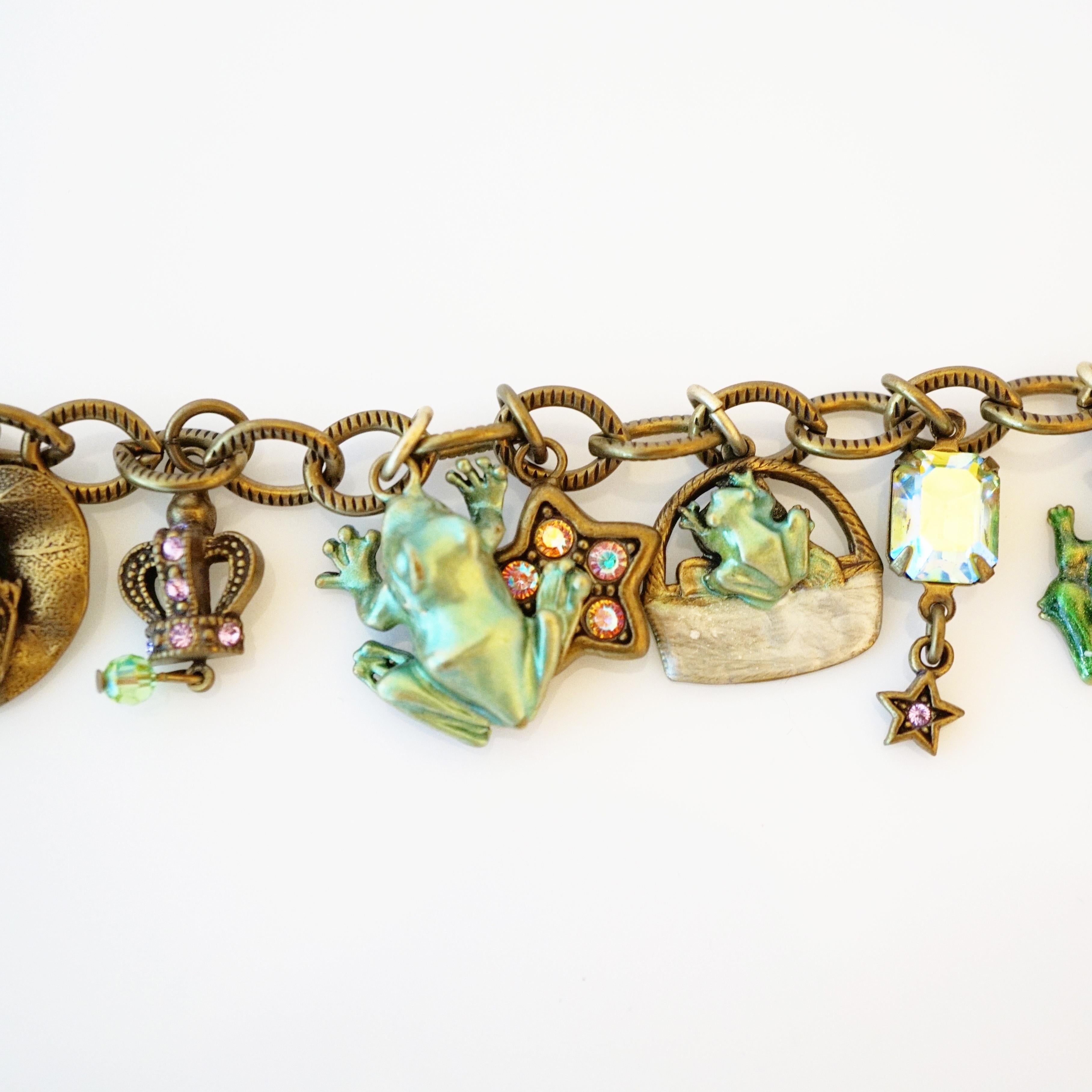 Antiqued Brass Frog Charm Bracelet By Kirks Folly, 1990s In Good Condition For Sale In McKinney, TX
