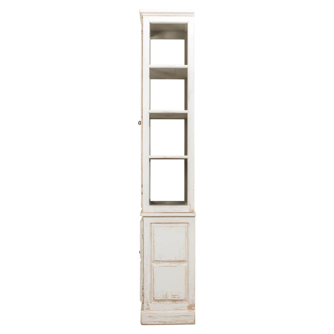 Antiqued White Rustic Bookcase In New Condition For Sale In Westwood, NJ