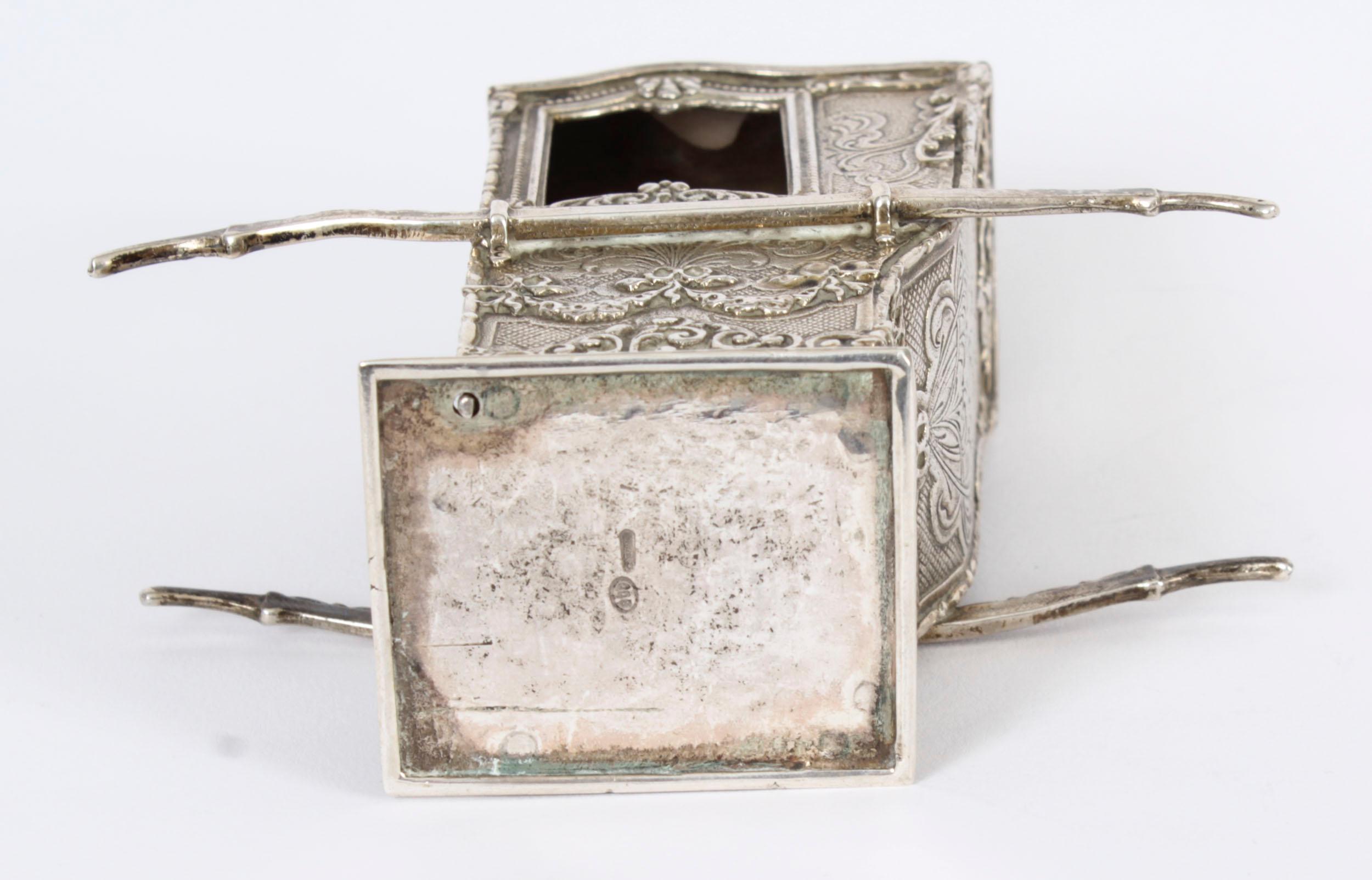 AntiqueFrench Silver Miniature Sedan Chair 19th Century For Sale 10