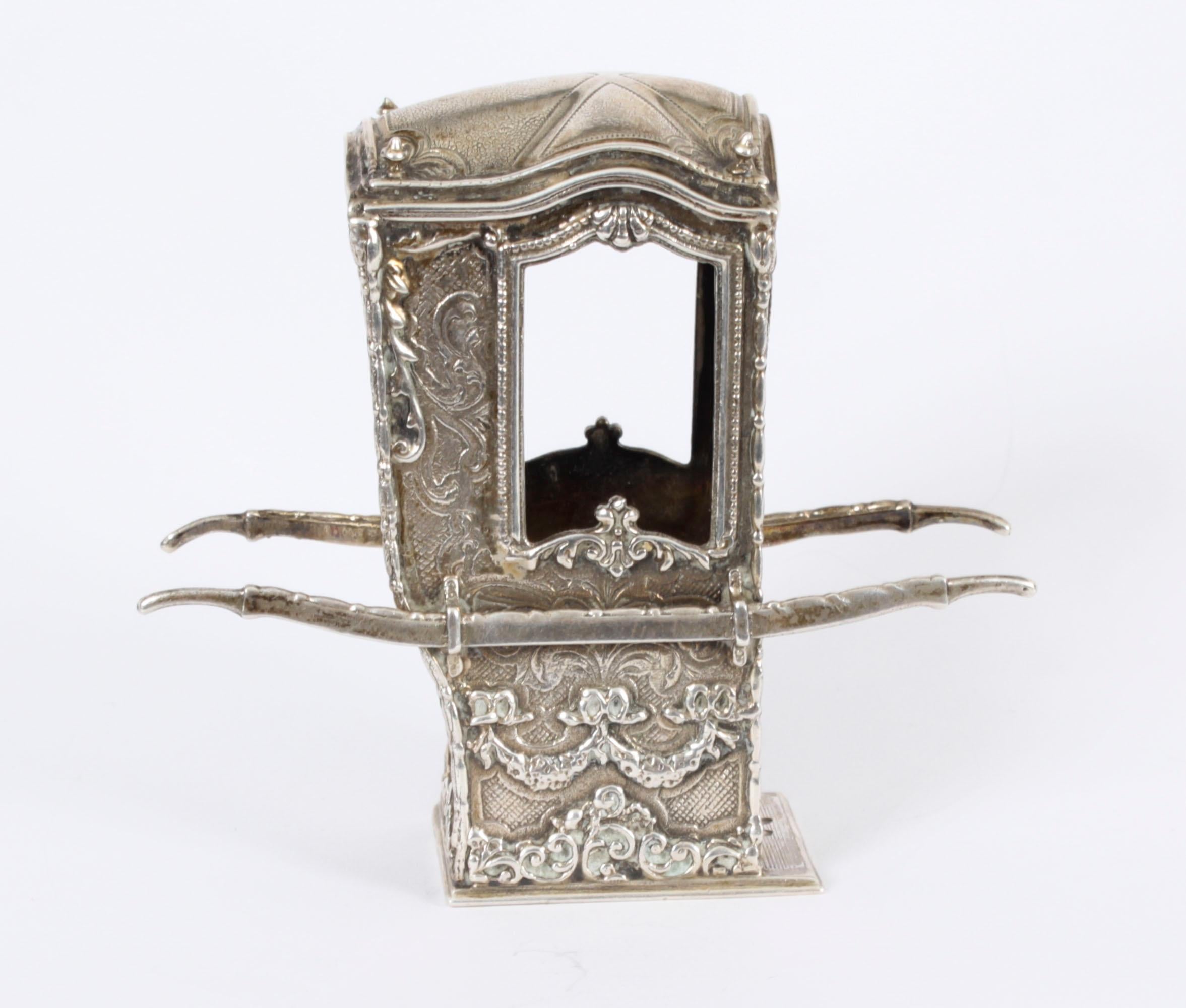 AntiqueFrench Silver Miniature Sedan Chair 19th Century In Good Condition For Sale In London, GB