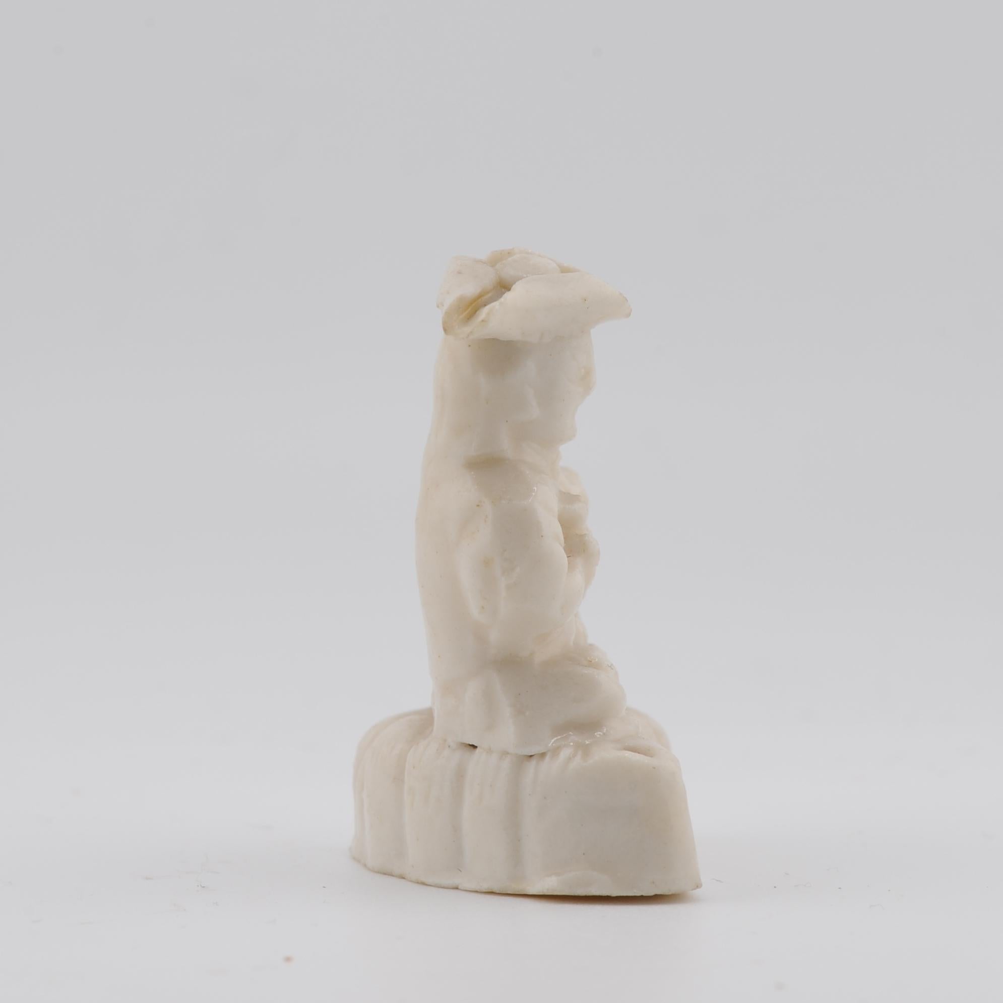 Antiquities 17th C Dehua Blanc de Chine Whistles European figure and Cat Dutchman en vente 9