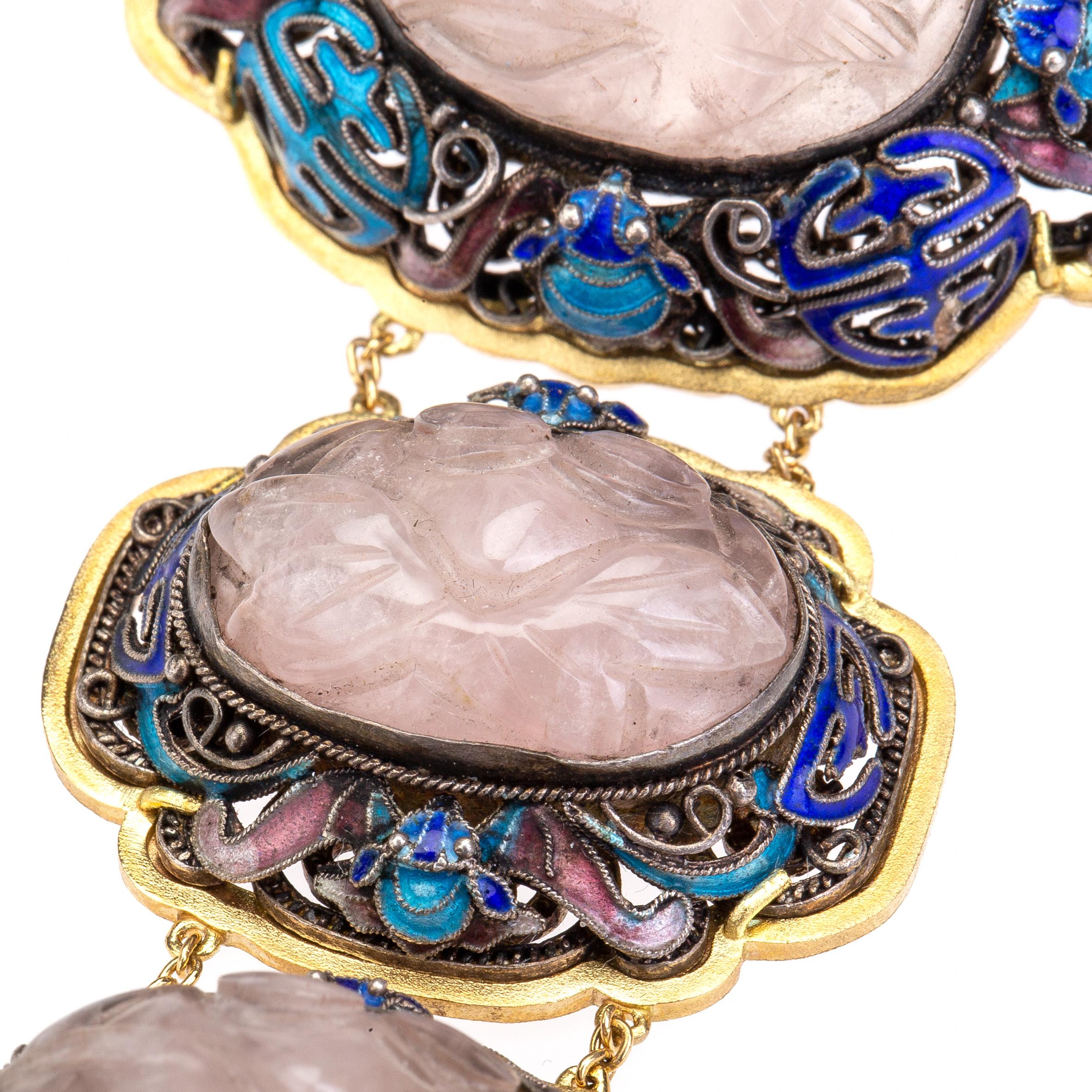 Collier pendentif chinois ancien en or 18 carats avec boutons, quartz rose et rubis en vente 4