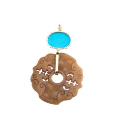 Antiques Chinese Jade Cabochon Turquoise 18 Karat Gold Pendant