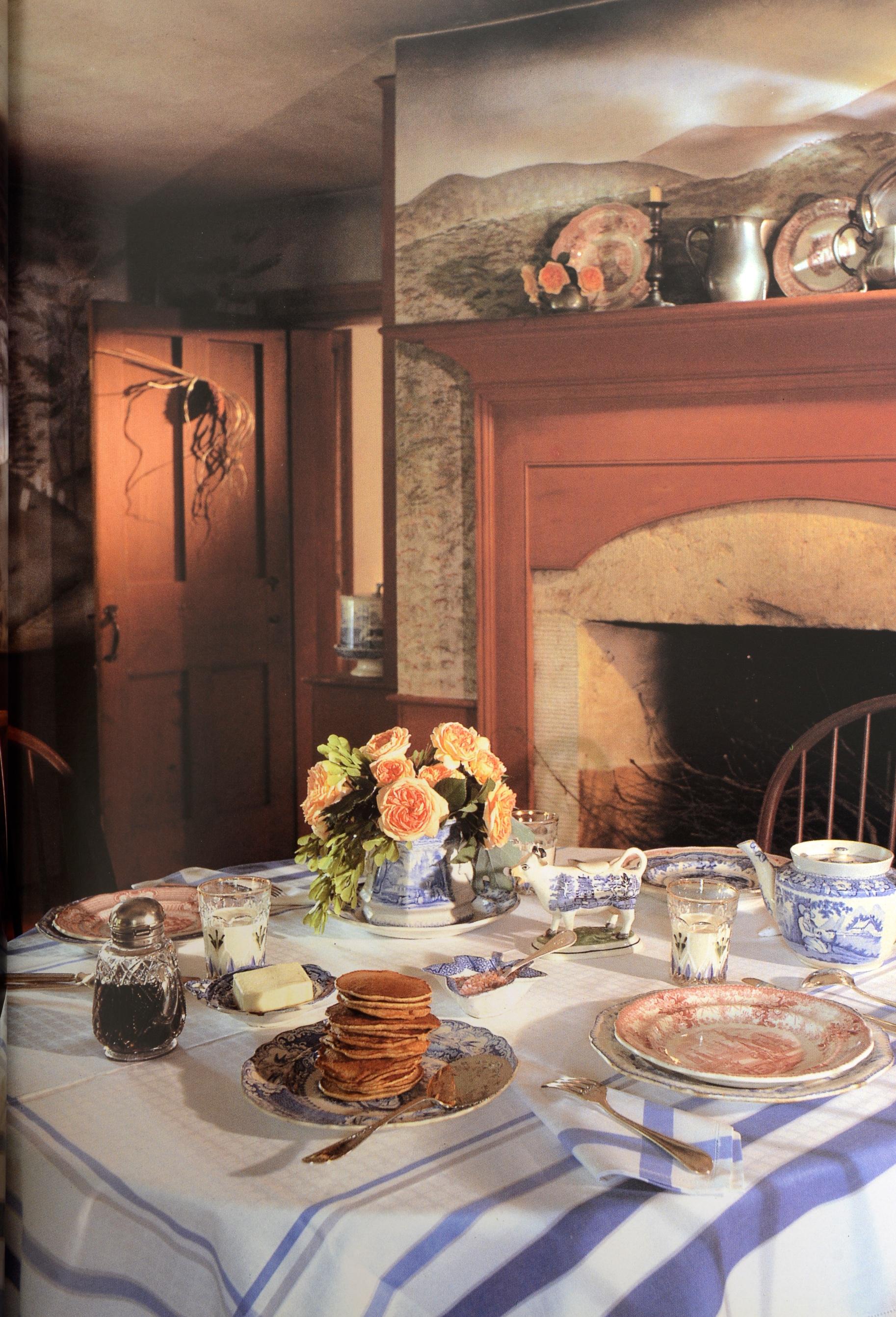 antiques for the Table':: A Complete Guide to Dining Room Accessories:: signé Bon état - En vente à valatie, NY