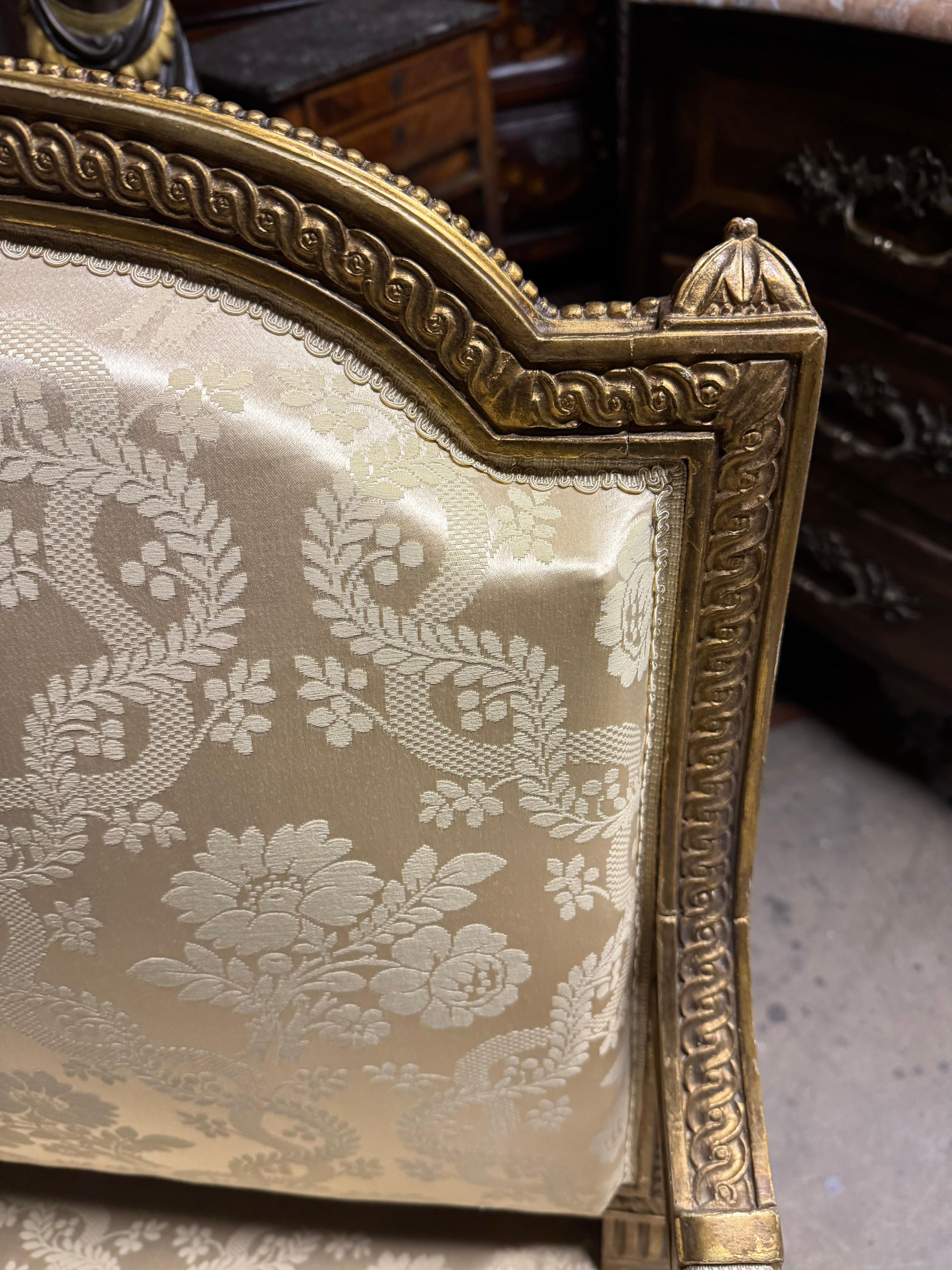 Hight end decoration sofa in giltwood louis XVI style ,the heart-shaped is remarkable