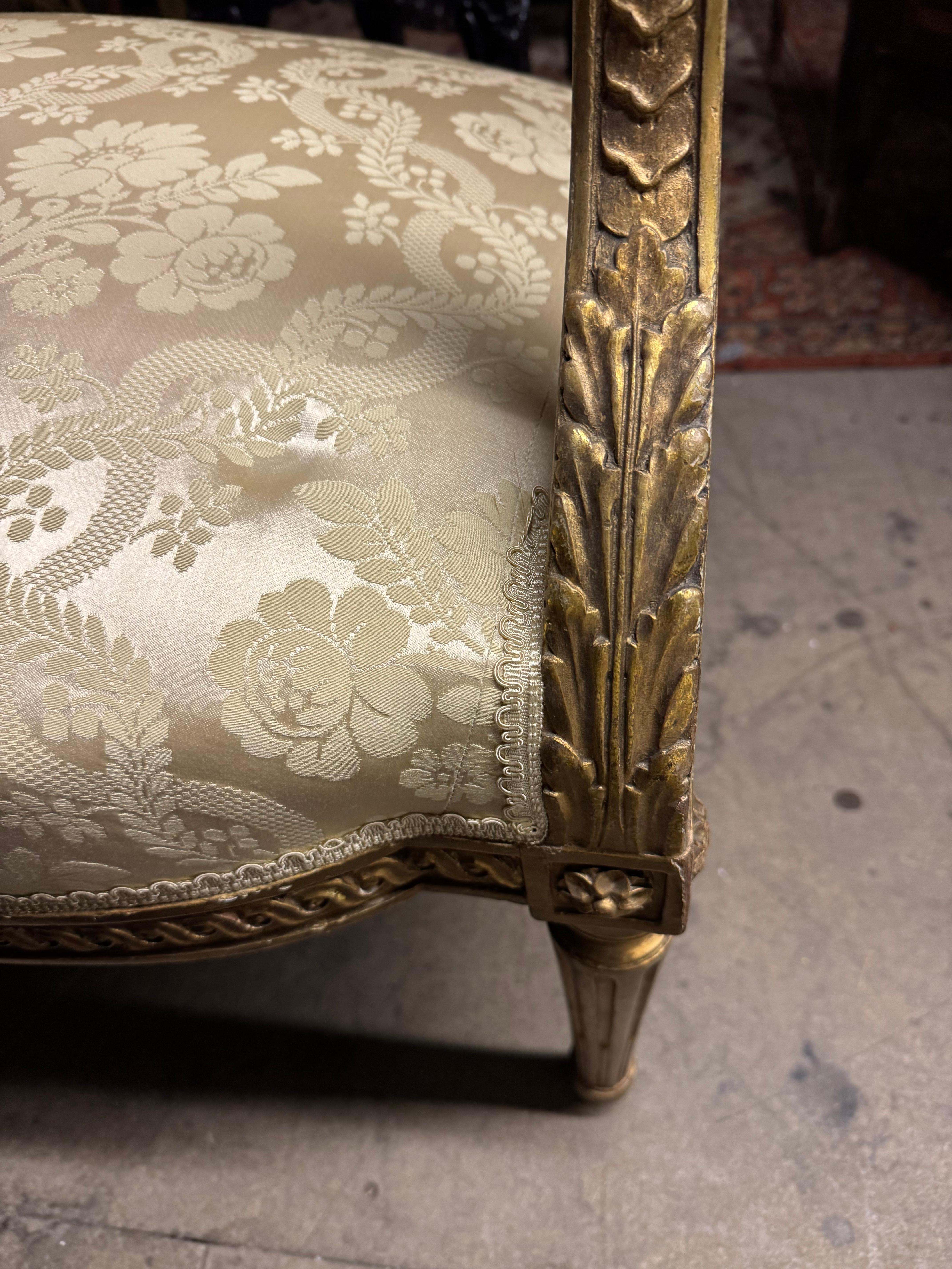 Antiques Giltwood sofas In Good Condition For Sale In Los Angeles, CA