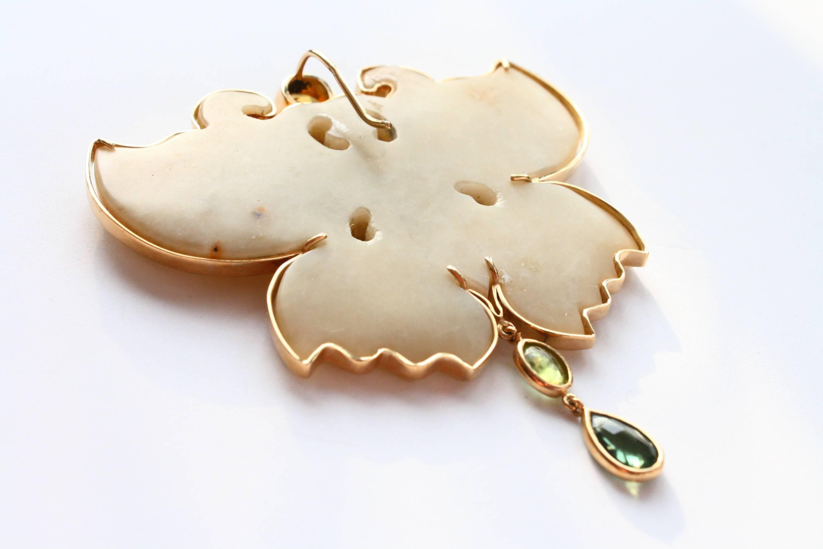 Antiques Jade Butterfly Citrine Tourmaline 18 Karat Gold Pendant In New Condition In Milan, IT