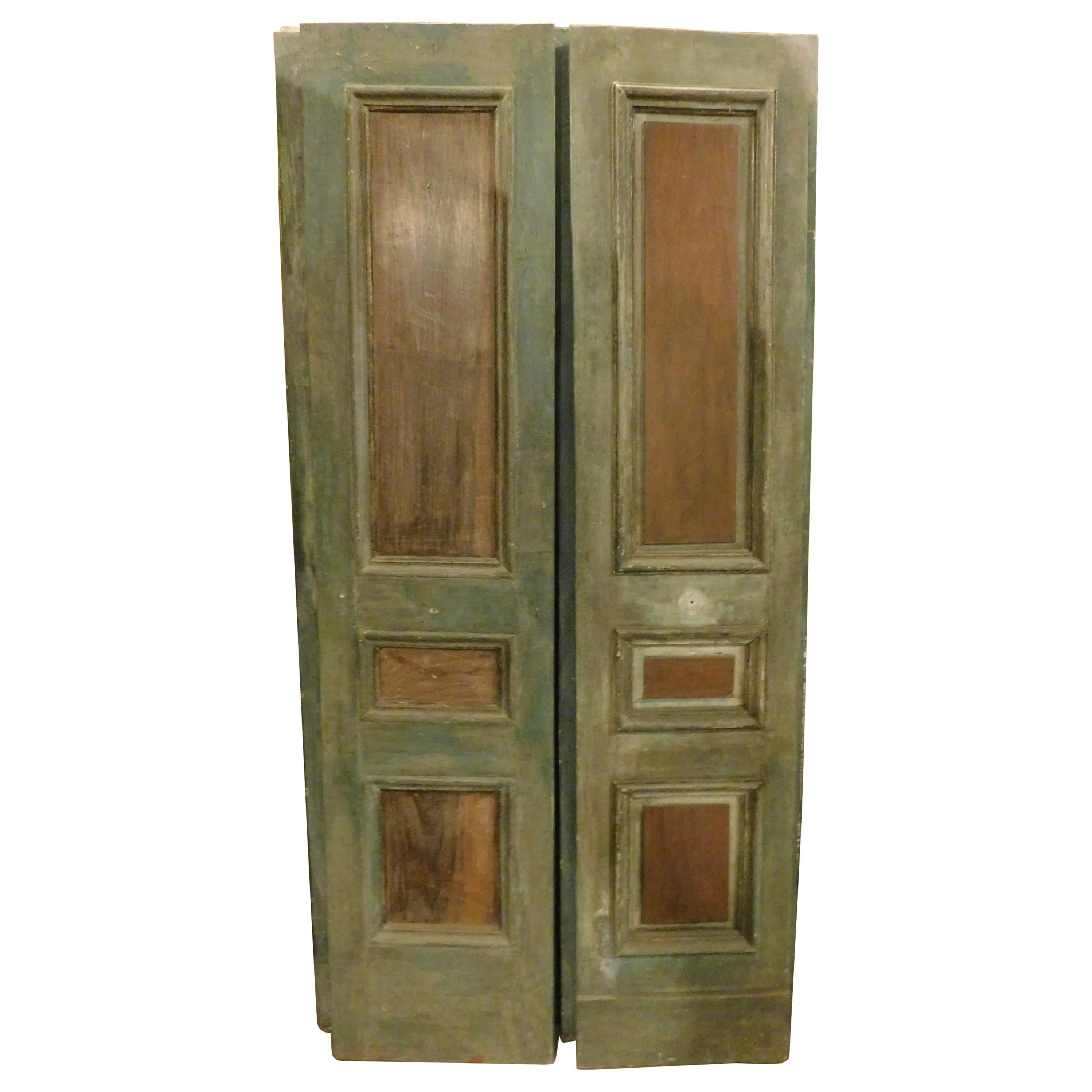 Antiques Pair of Wooden Double Doors, Green Lacquered Molure, 1800 Italy