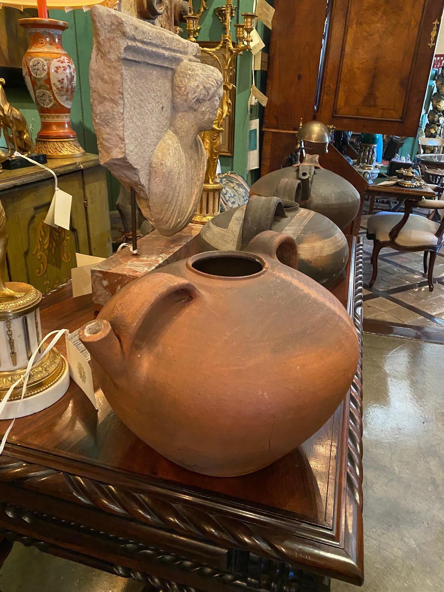 XIXe siècle Antiquités Puits à eau Poterie artisanale Pichet Vase Pièce maîtresse Los Angeles CA en vente