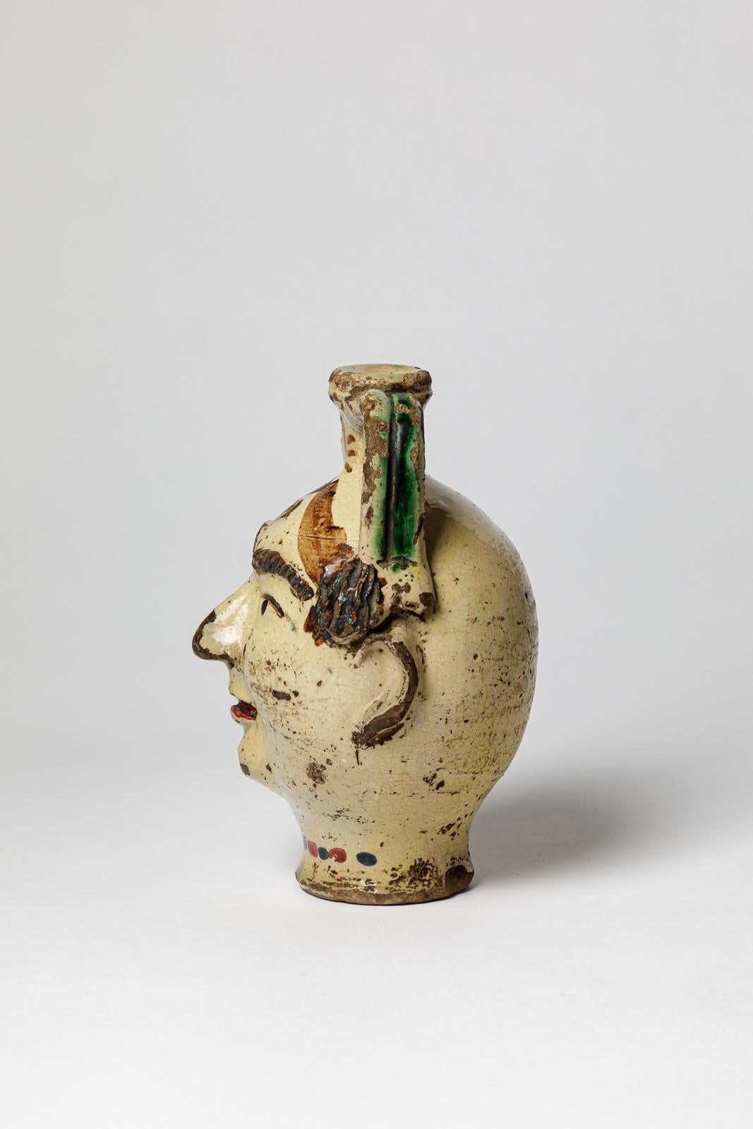 Ancien vase ou cruche à tête de femme sicilienne peint du XIXe siècle, 1850 Bon état - En vente à Neuilly-en- sancerre, FR