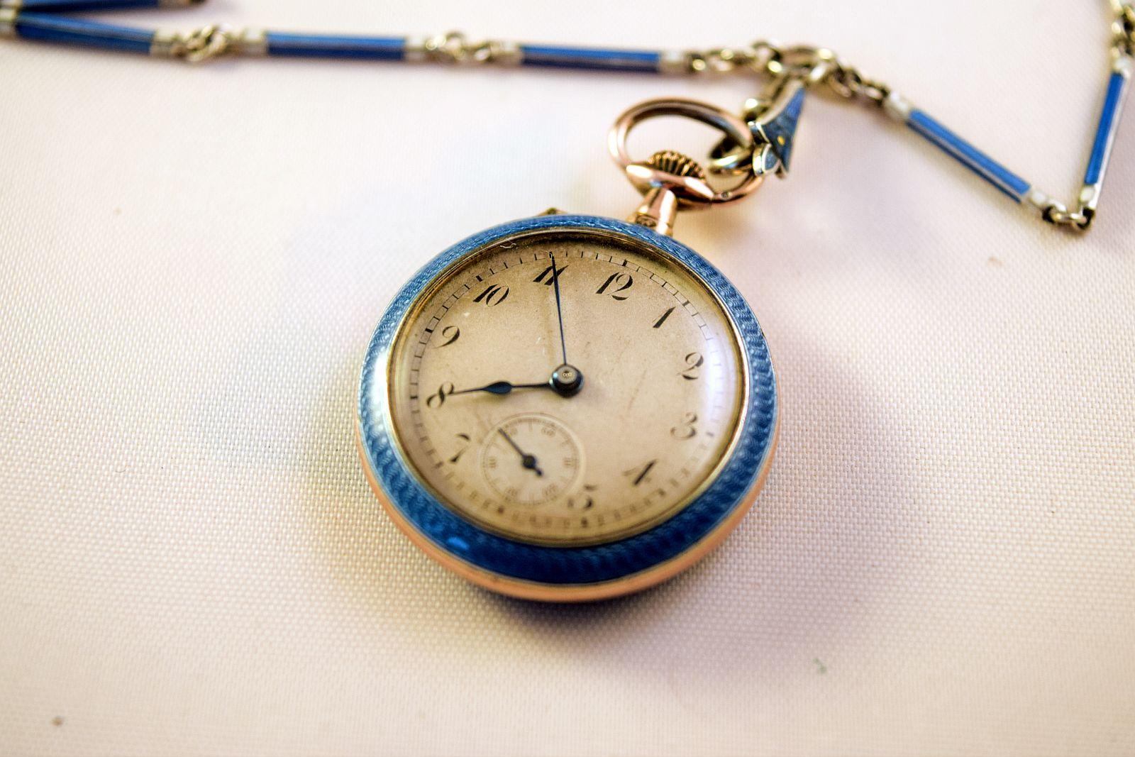 AntiqueSilver Blue enamel Ladies Fob Watch on a blue matching enamel link chain 2