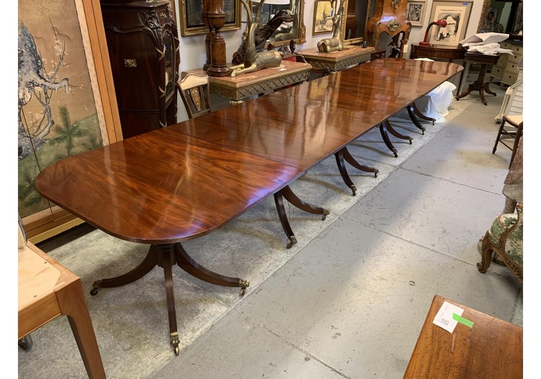 AntiqueSolid Mahagoni Regency Style 5 Pedestal Esszimmer Tisch für Restoratio (Messing) im Angebot