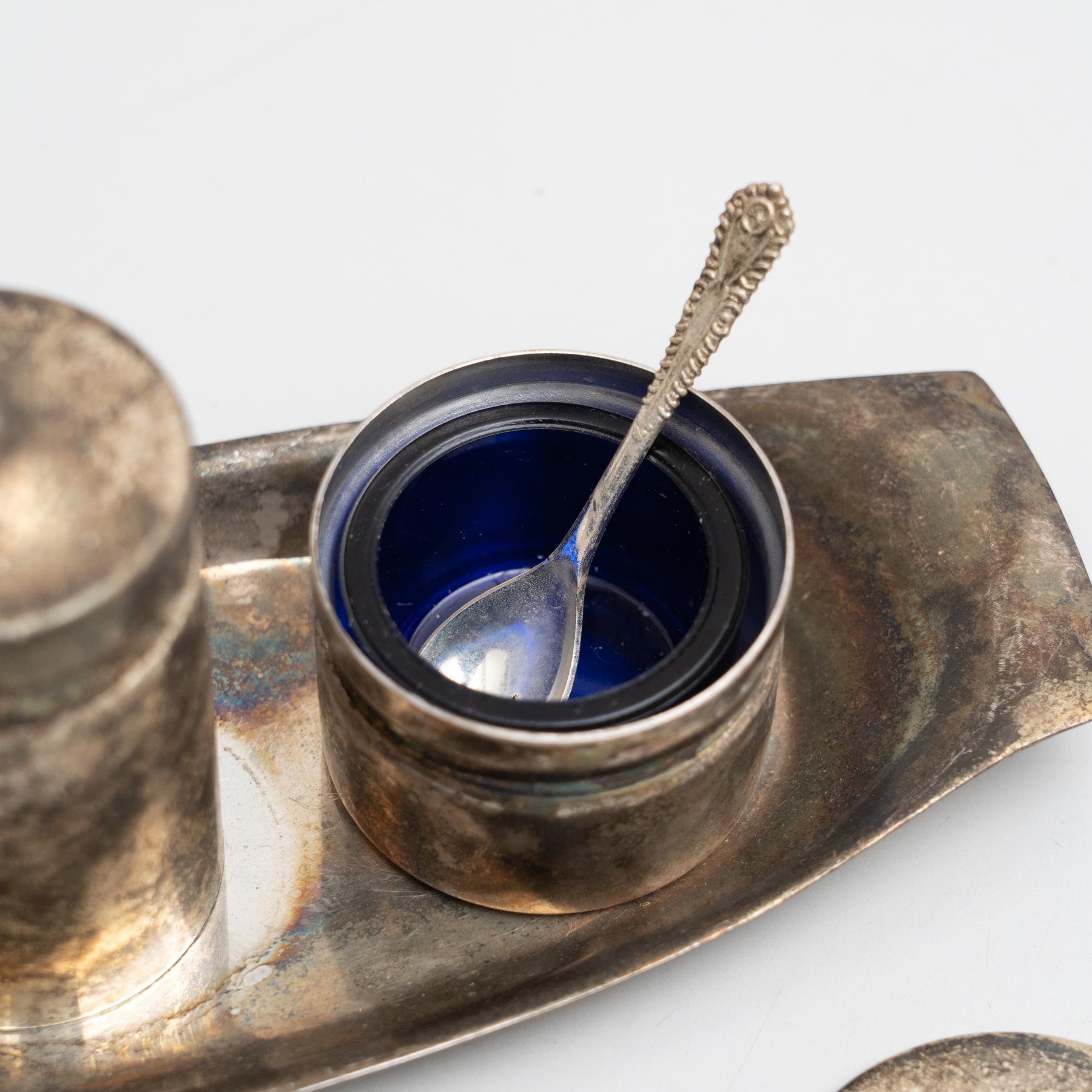Antiqure Catalan Metal Cruet Set, circa 1940 For Sale 6