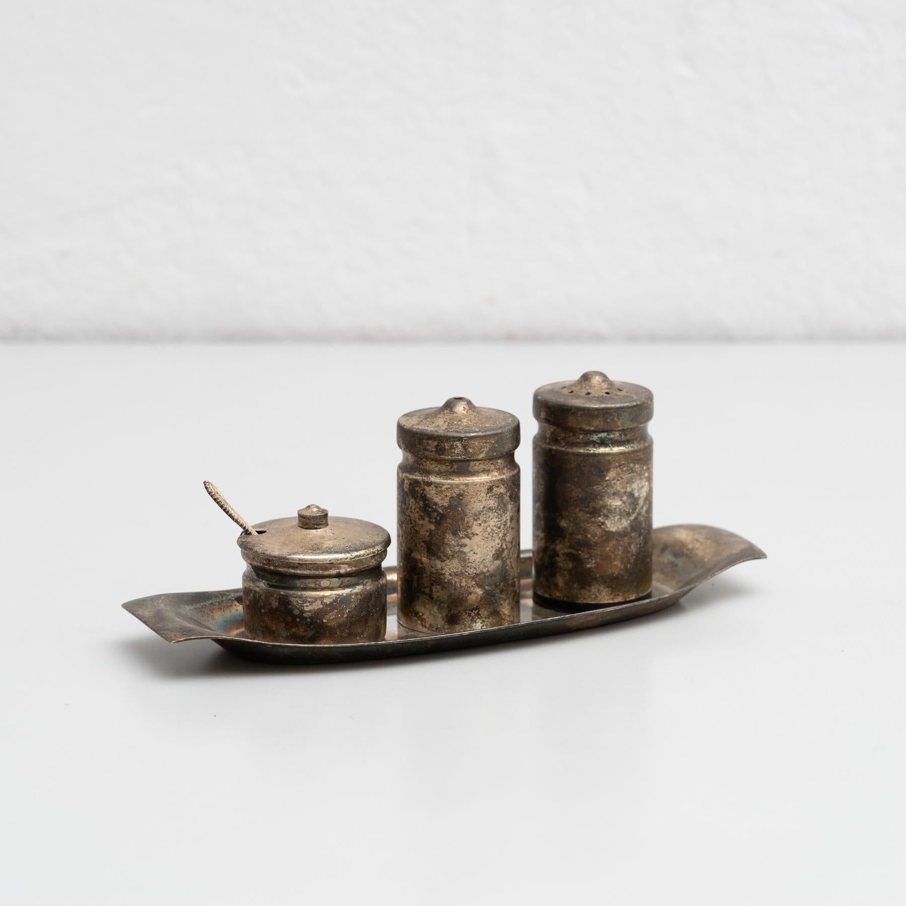 Mid-Century Modern Antiqure Catalan Metal Cruet Set, circa 1940 For Sale
