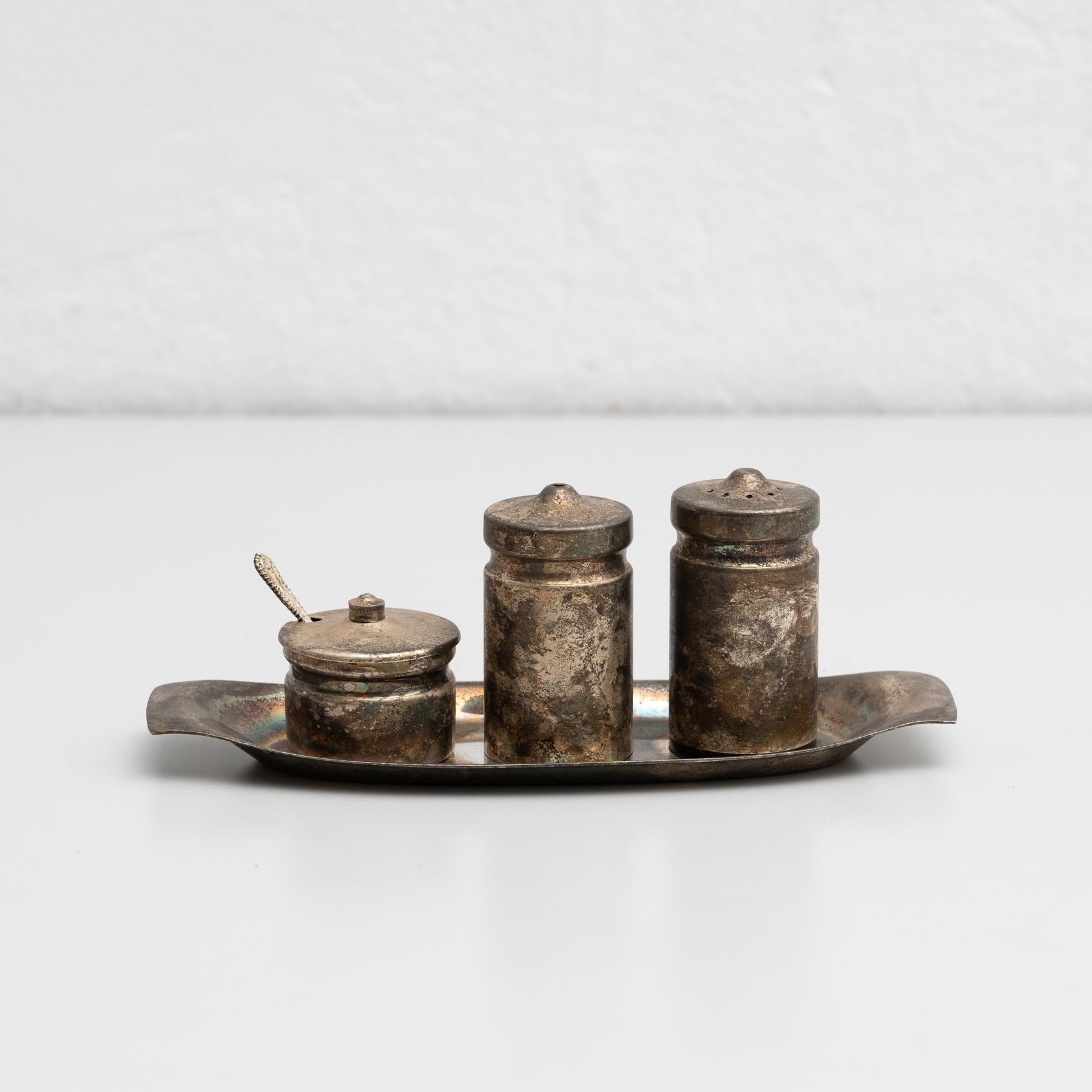 Spanish Antiqure Catalan Metal Cruet Set, circa 1940 For Sale