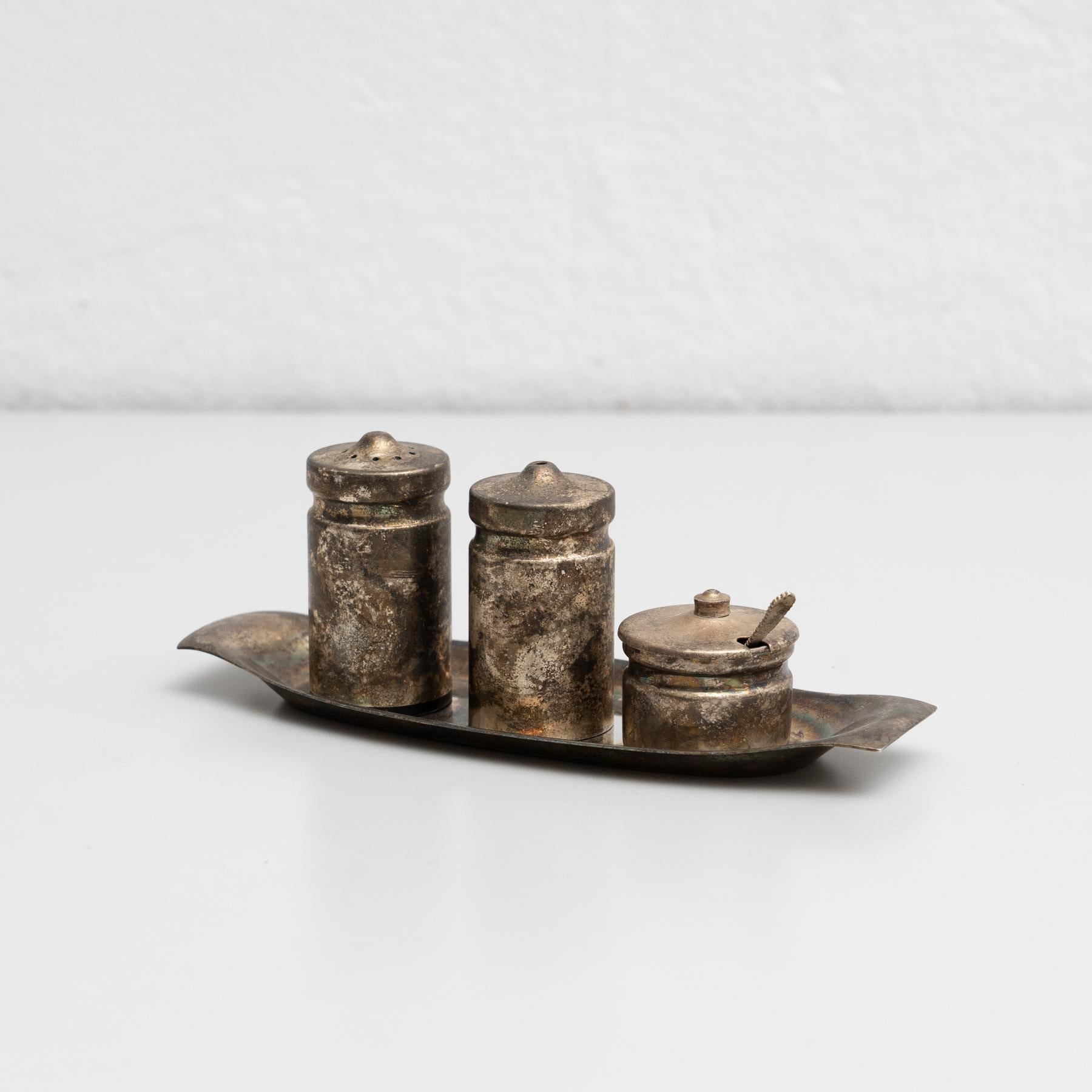 Antiqure Catalan Metal Cruet Set, circa 1940 For Sale 3