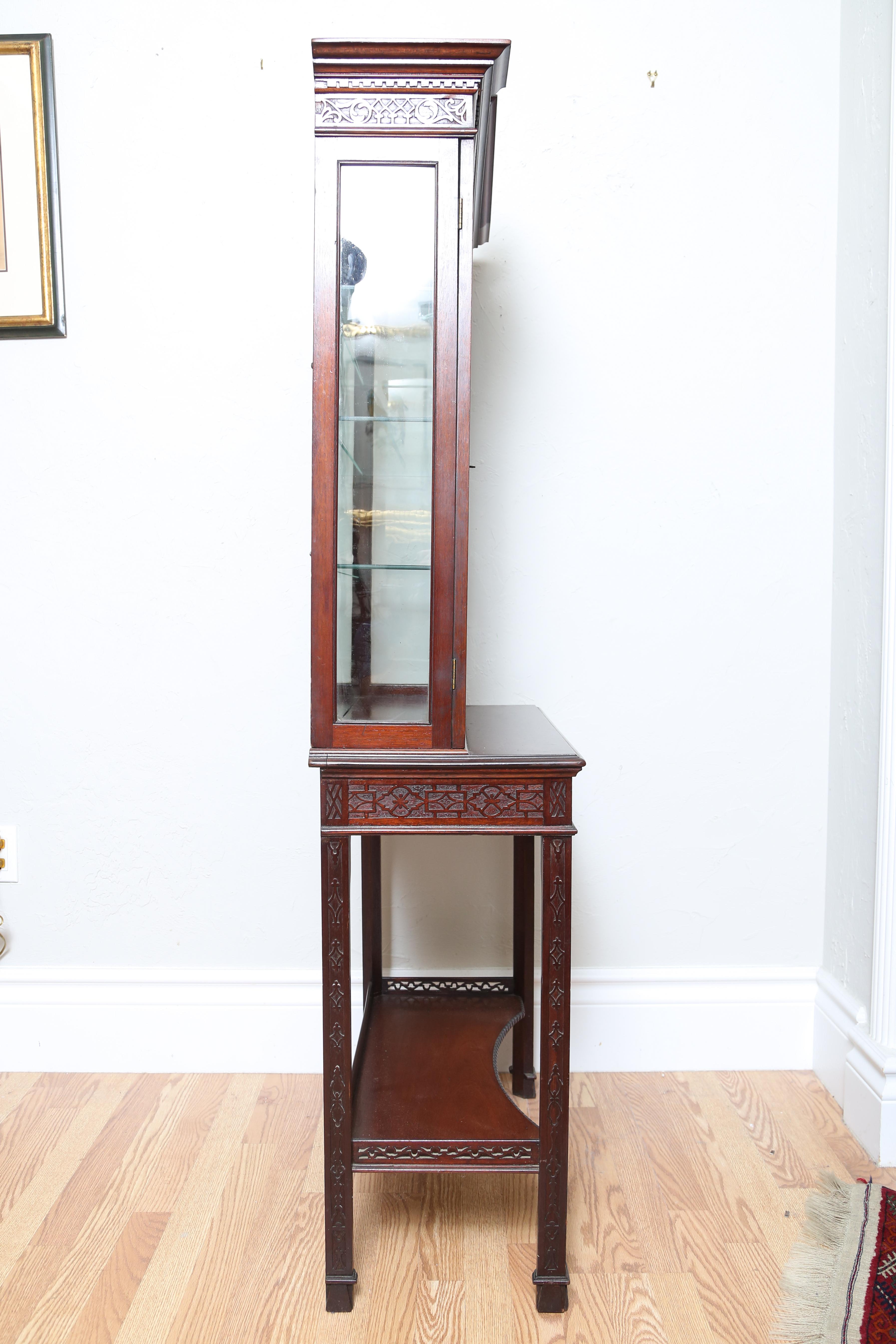 Antique English Chippendale Style Display Cabinet For Sale 3