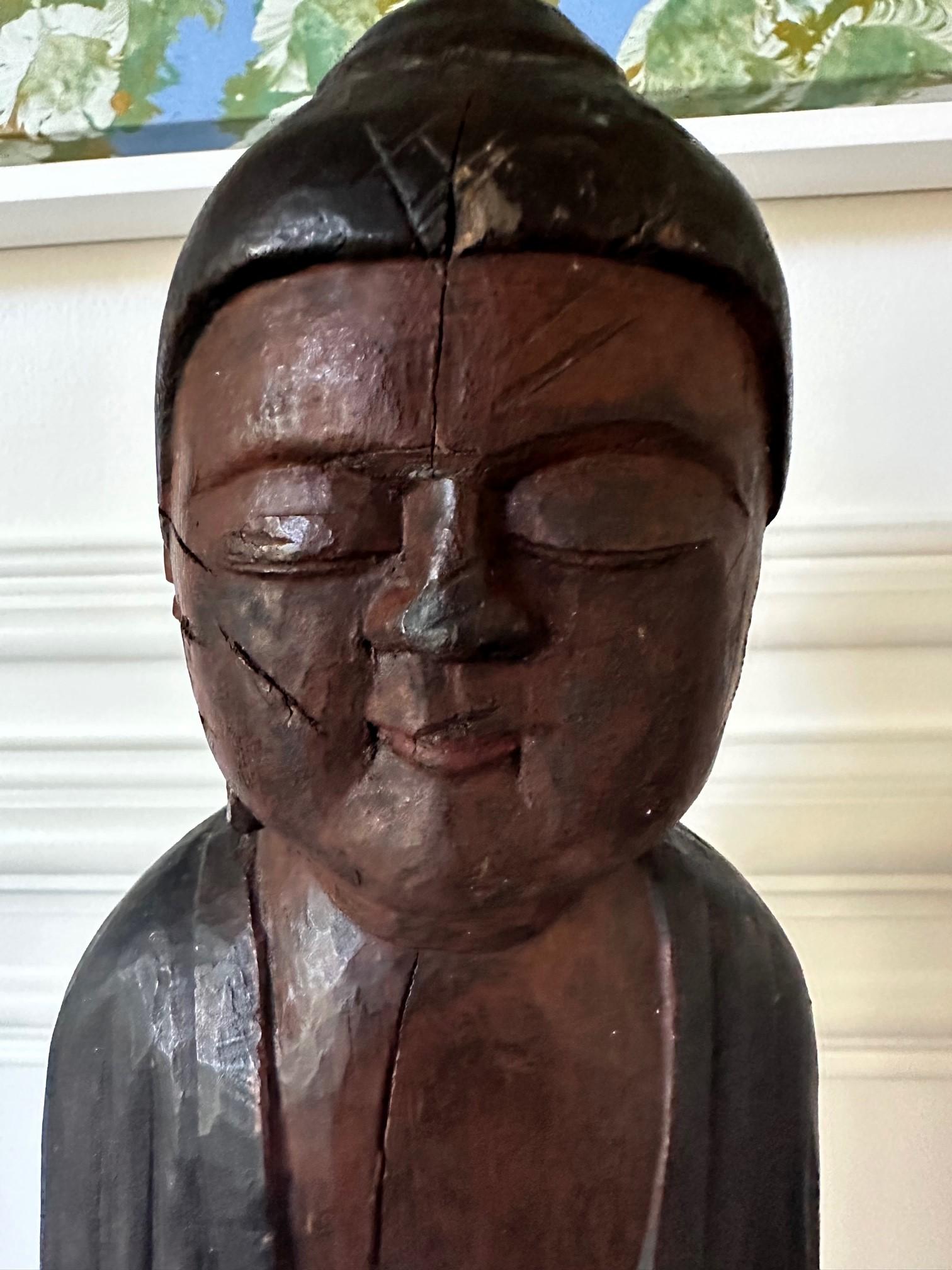 XVIIIe siècle et antérieur Ancien Bouddha japonais sculpté de style Enku en vente