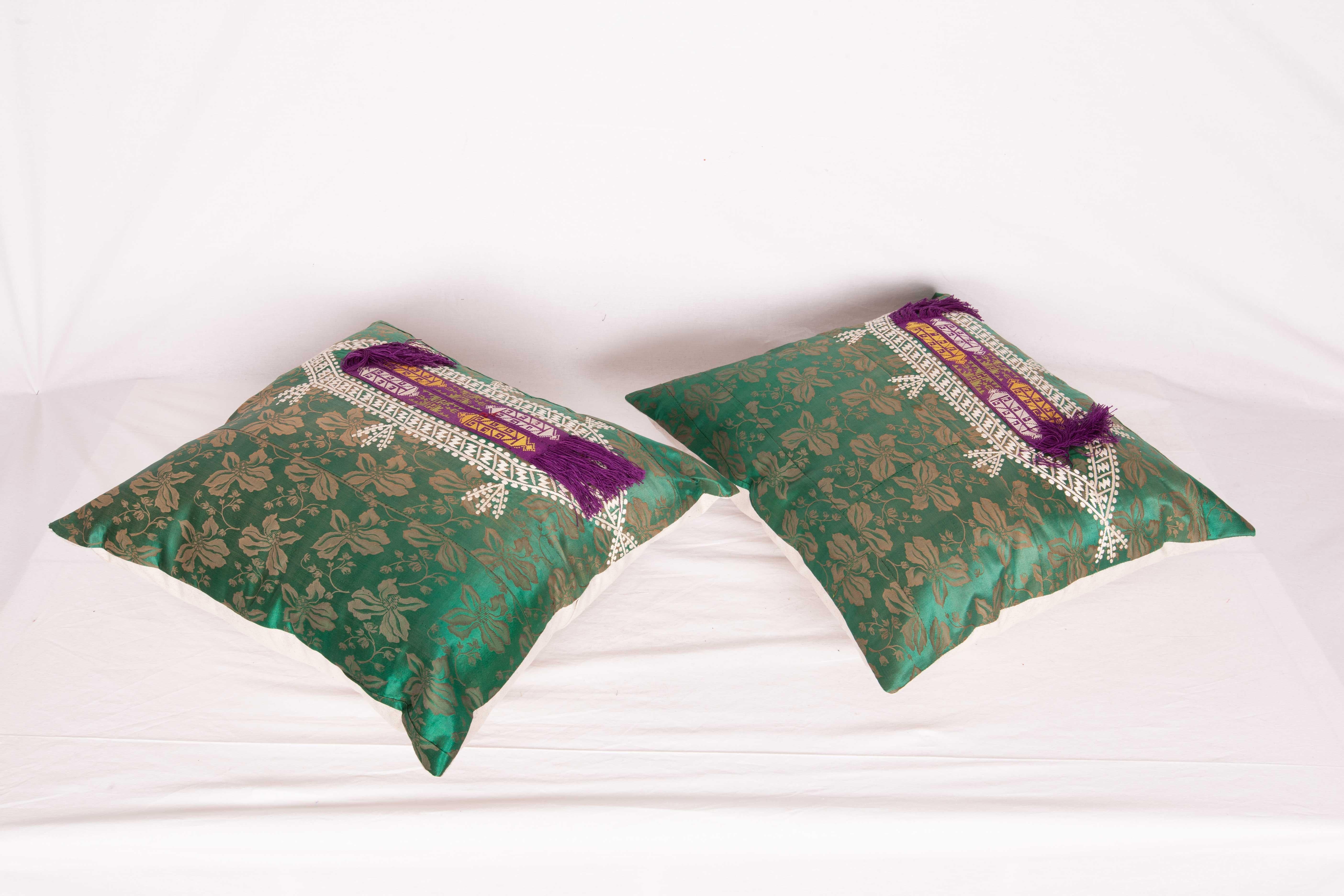 Antiue Silk Pillow Cases Fashioned from a 19th Century Tajik Farange In Good Condition For Sale In Istanbul, TR