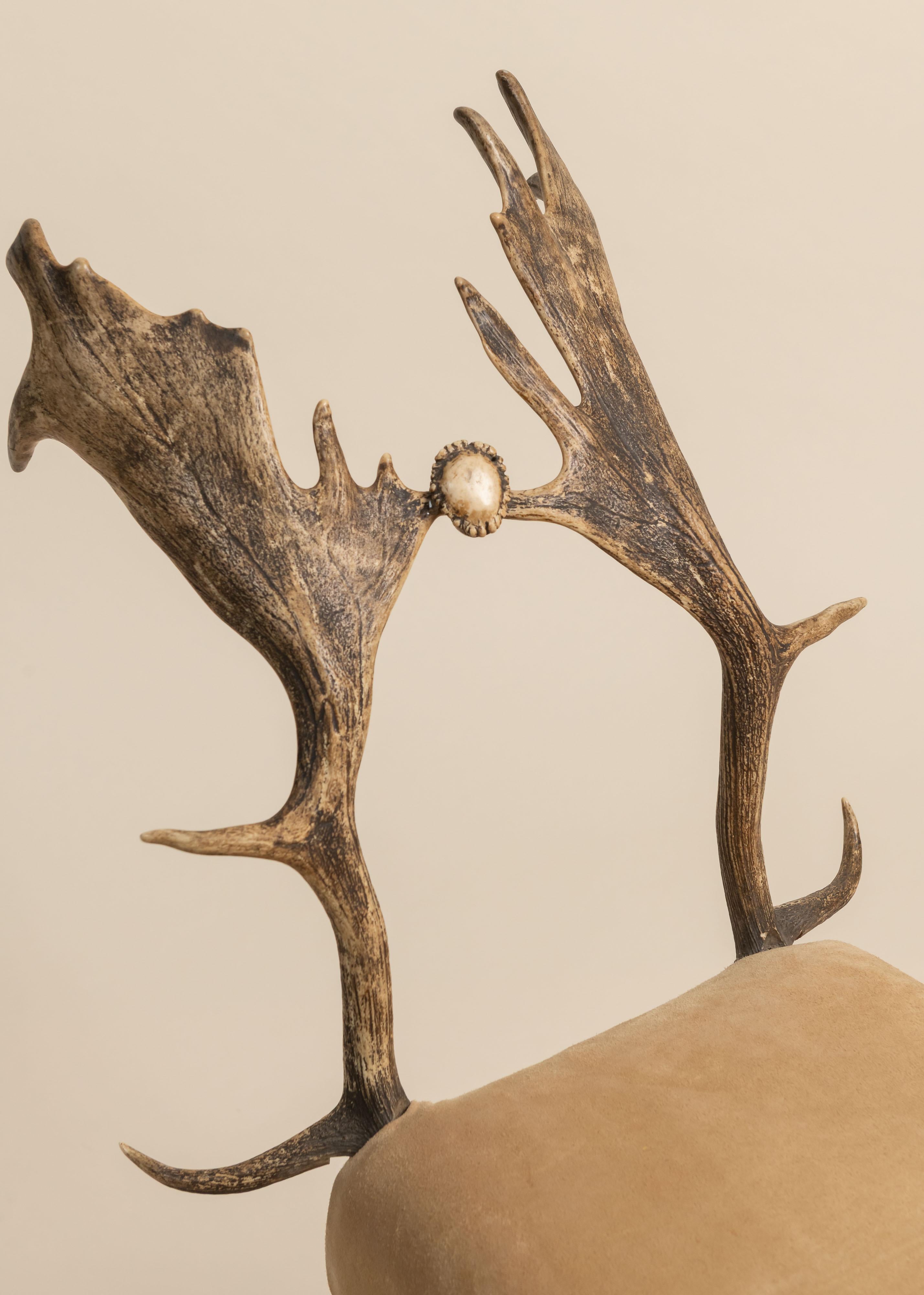 Antler and Suede Chair, 20th Century For Sale 1