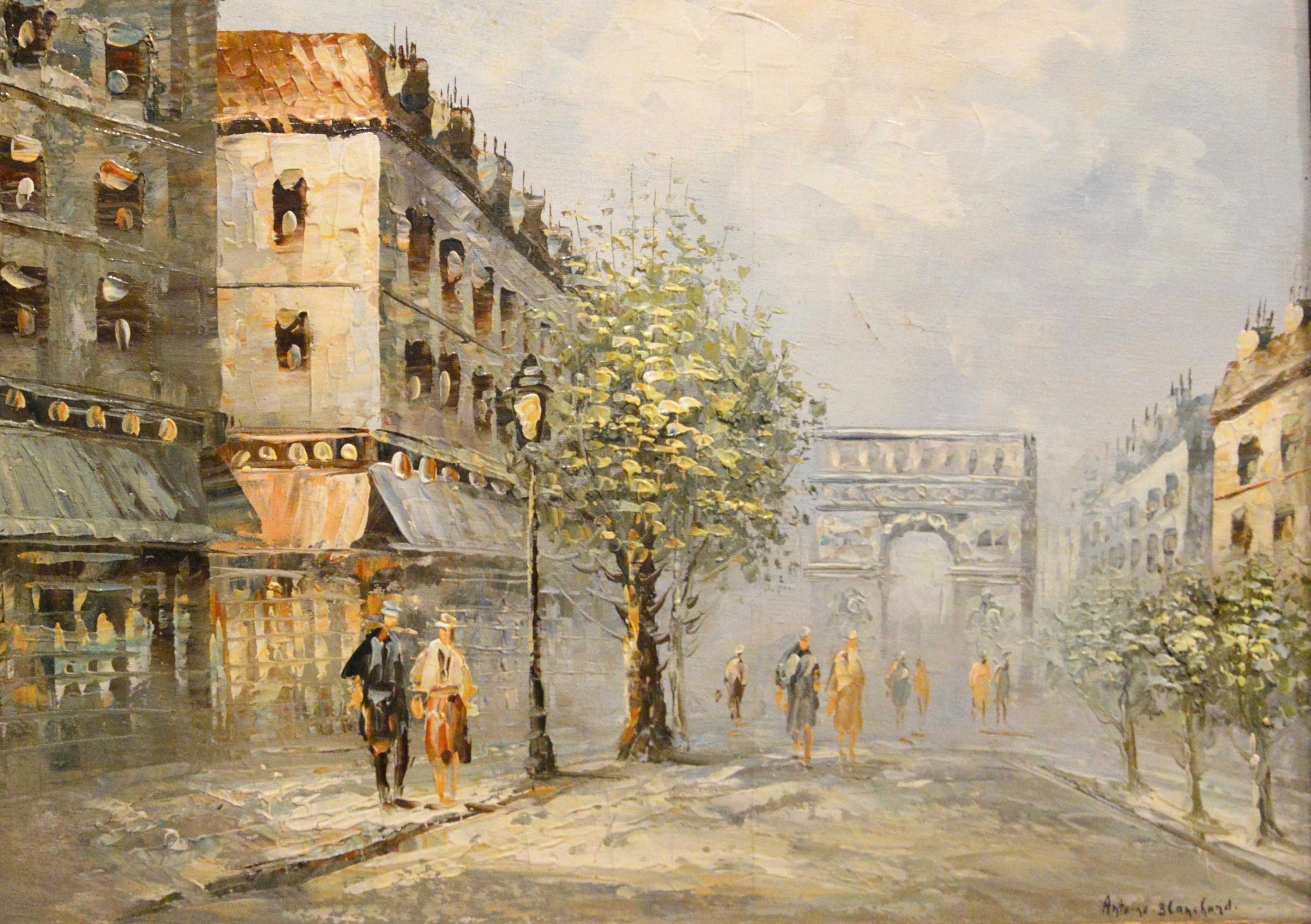 busy street in Paris im Angebot 4