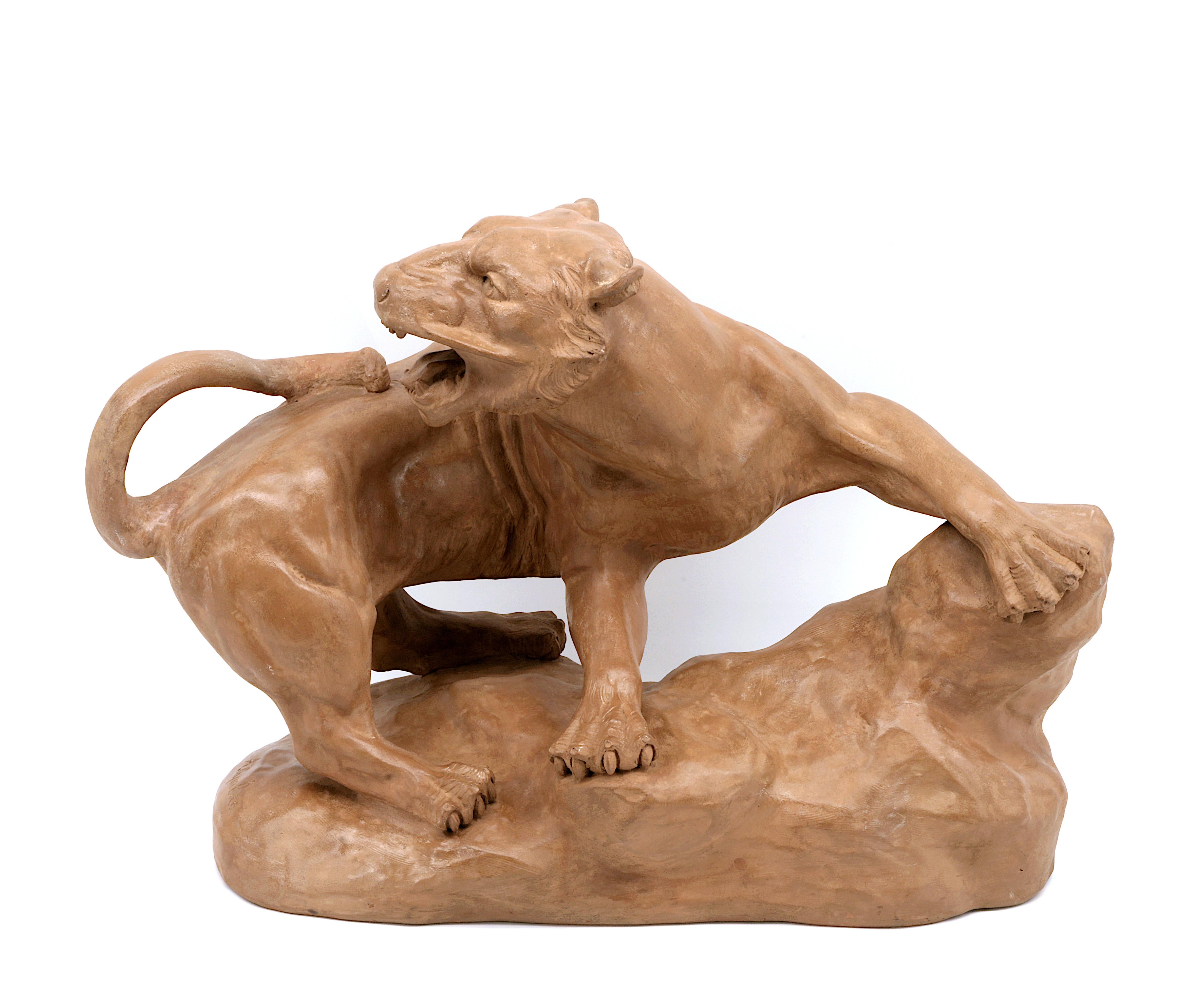 Leona francesa de terracota Art Decó Antoine Capaldo, década de 1910 Francés en venta