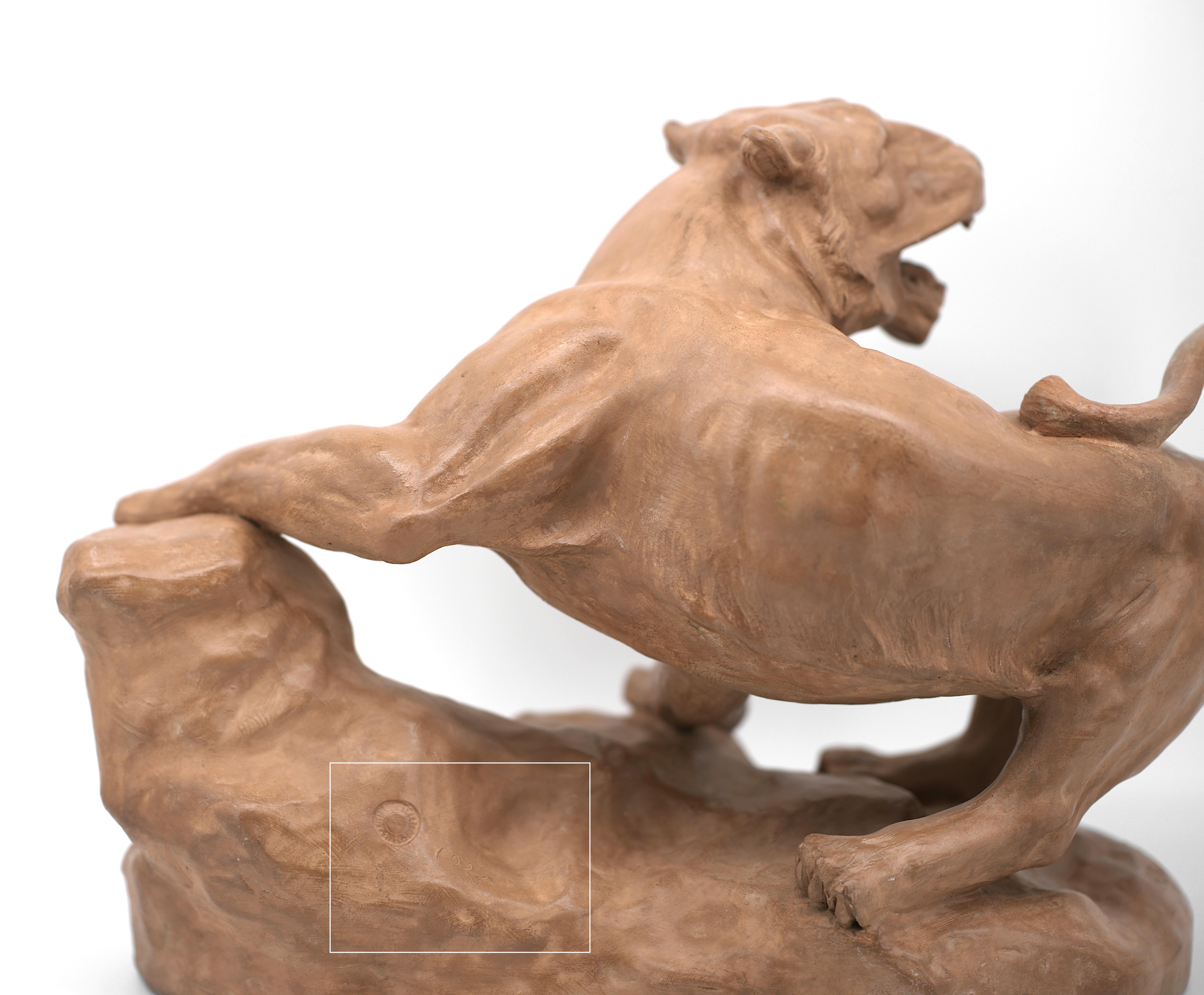 Leona francesa de terracota Art Decó Antoine Capaldo, década de 1910 en venta 3