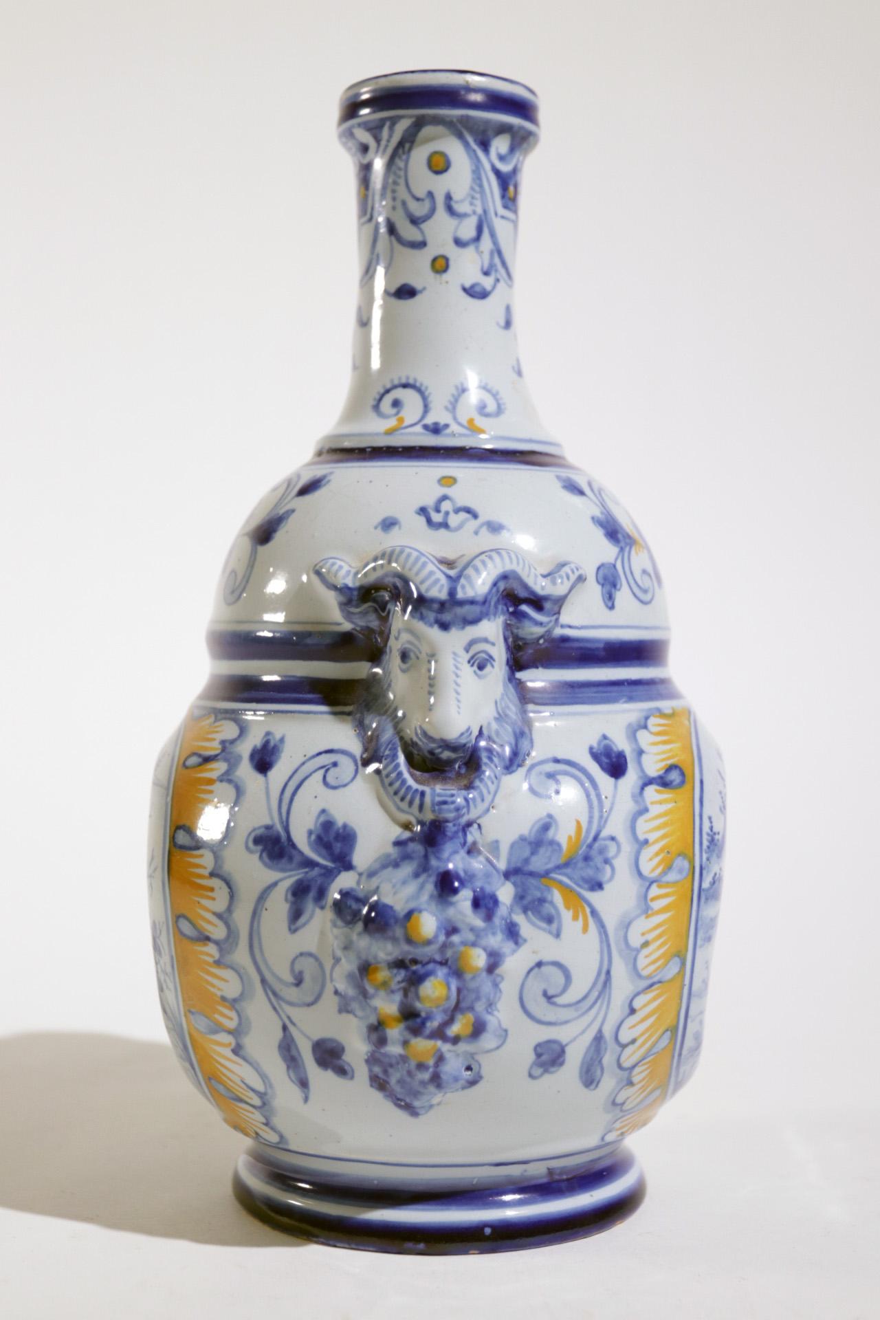 Antoine 'Gabriel' Montagnon Fayence-Vase Nevers, Frankreich, 1915 (Romantik) im Angebot