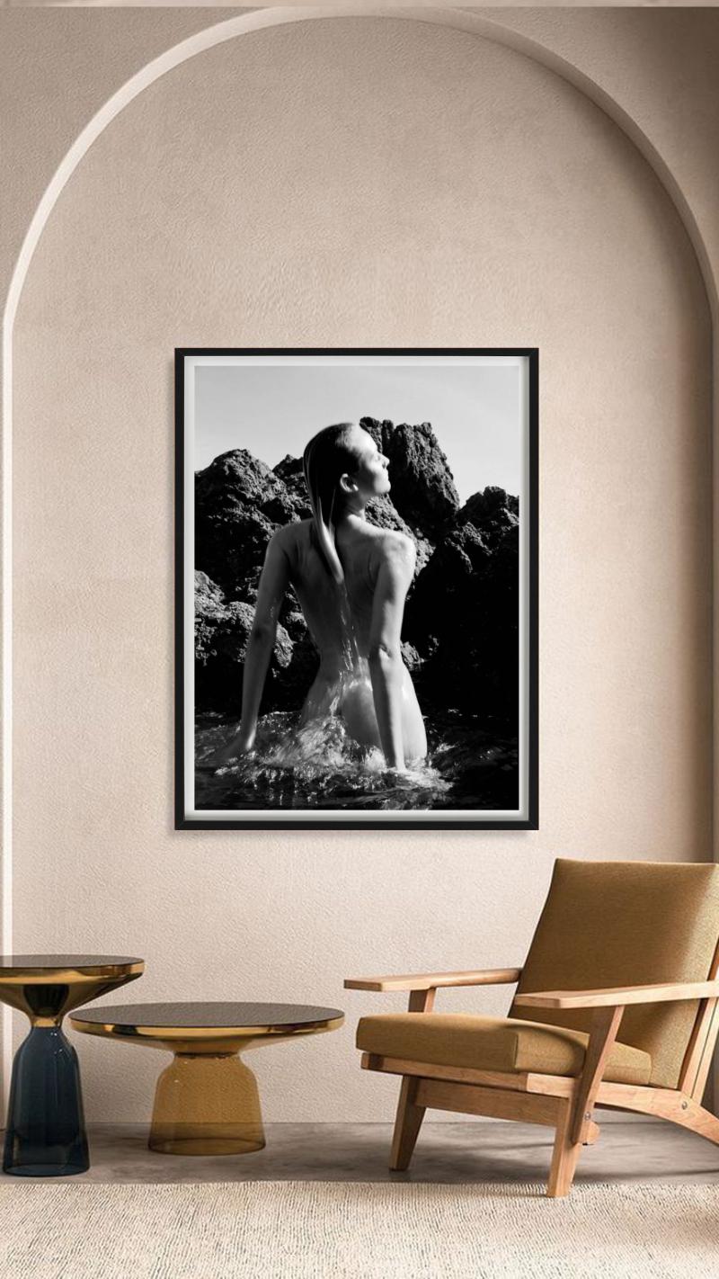 Diane Kruger II - portrait nu de la Celebrity star émergeant de la mer en vente 2