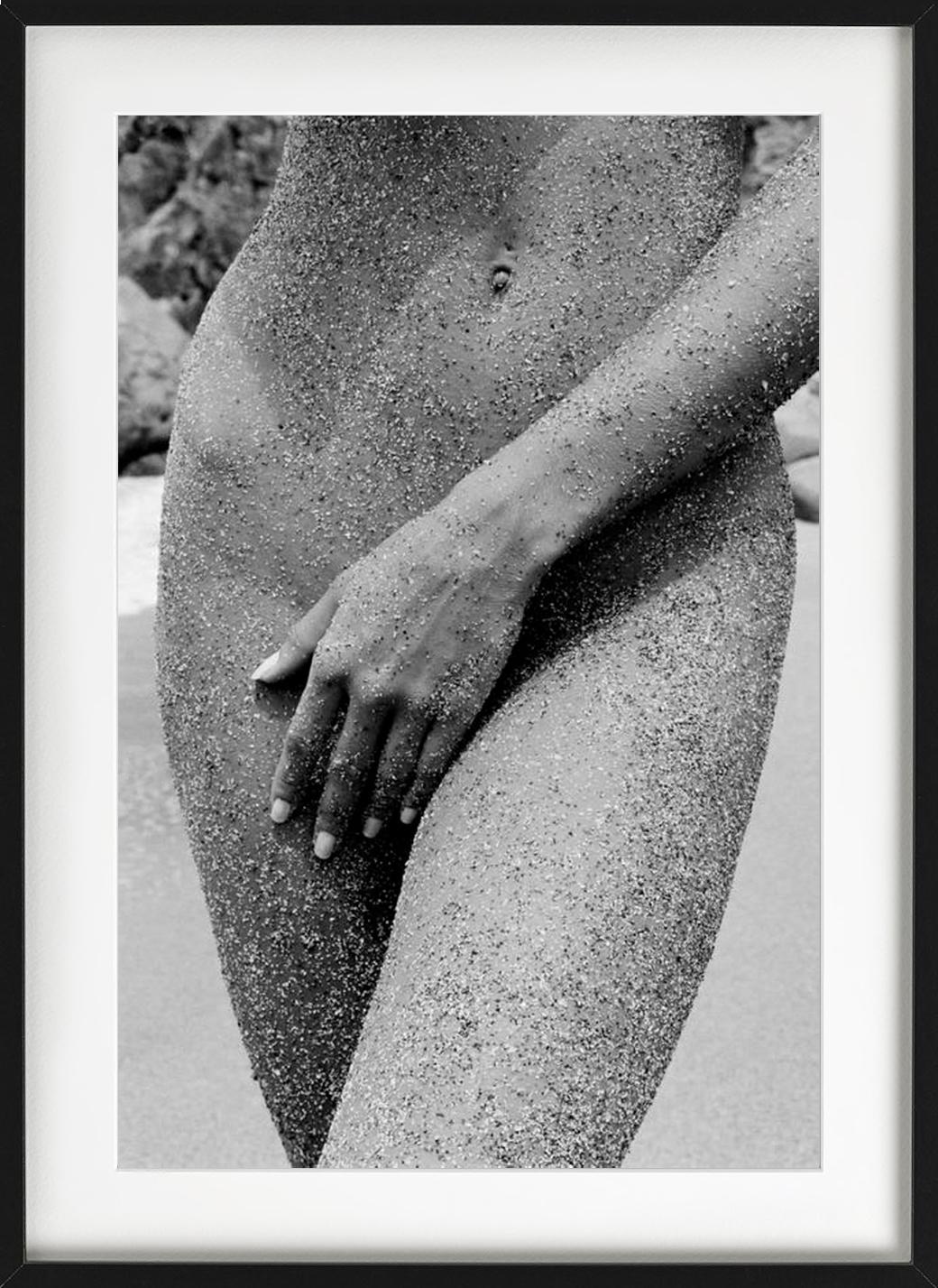 Petra Grand Fond II, Playa de las Conchas, Fotografía artística, 2015 - Photograph Contemporáneo de Antoine Verglas