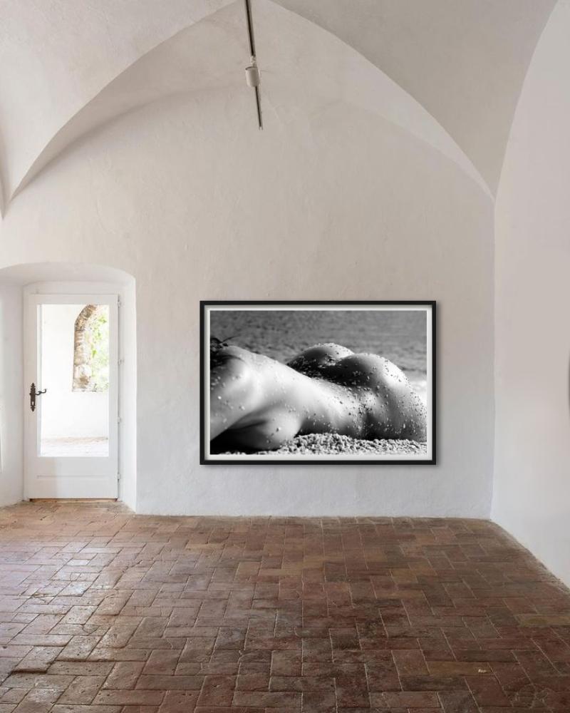 Shell Beach Nude, photographie d'art - Photograph de Antoine Verglas