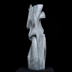 Sin título III de Antoine Vidal - Escultura abstracta vertical, gris claro y dorado