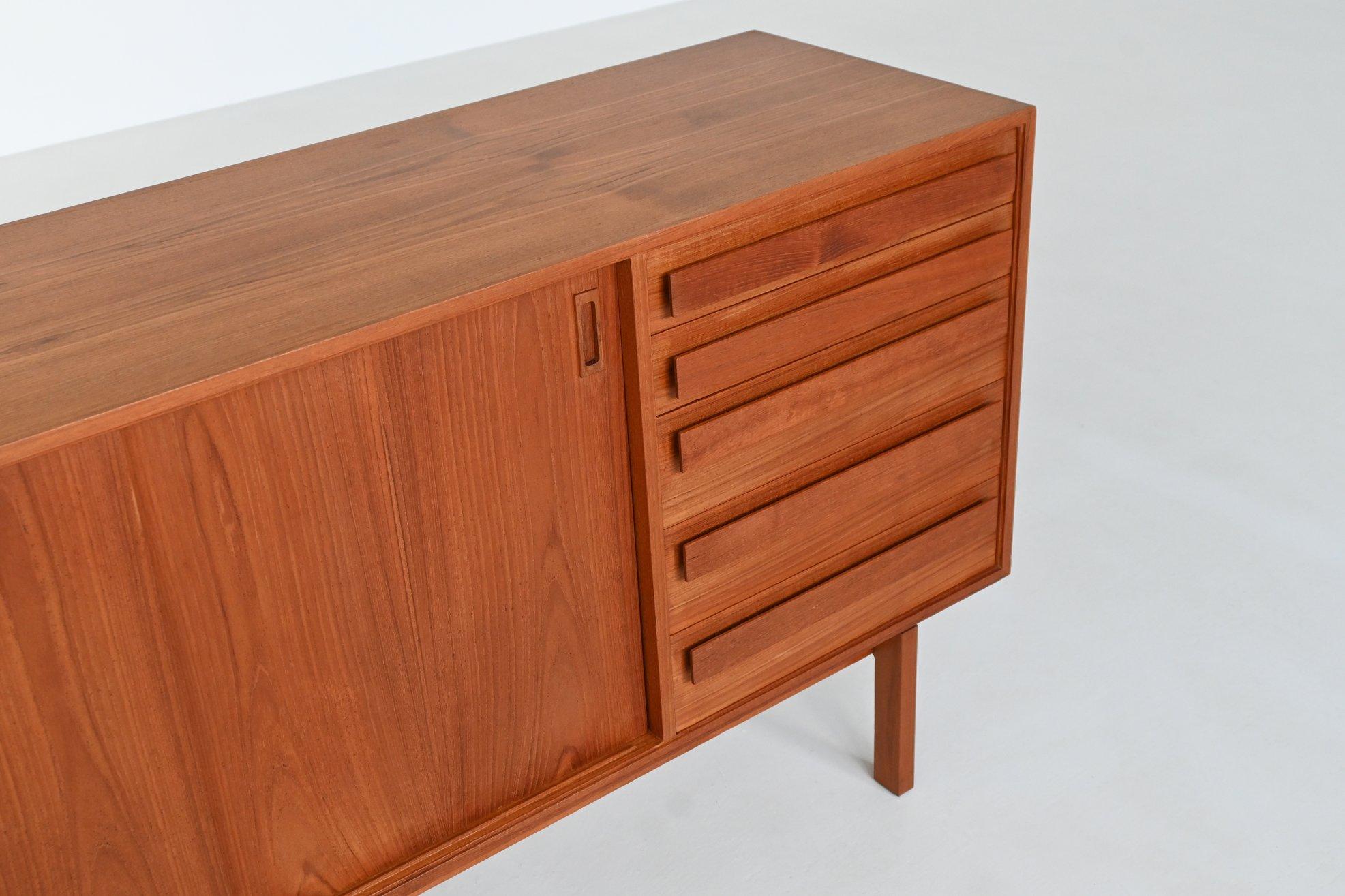 Anton Borg sideboard in teak Randers Mobelfabrik Denmark 1960 For Sale 1