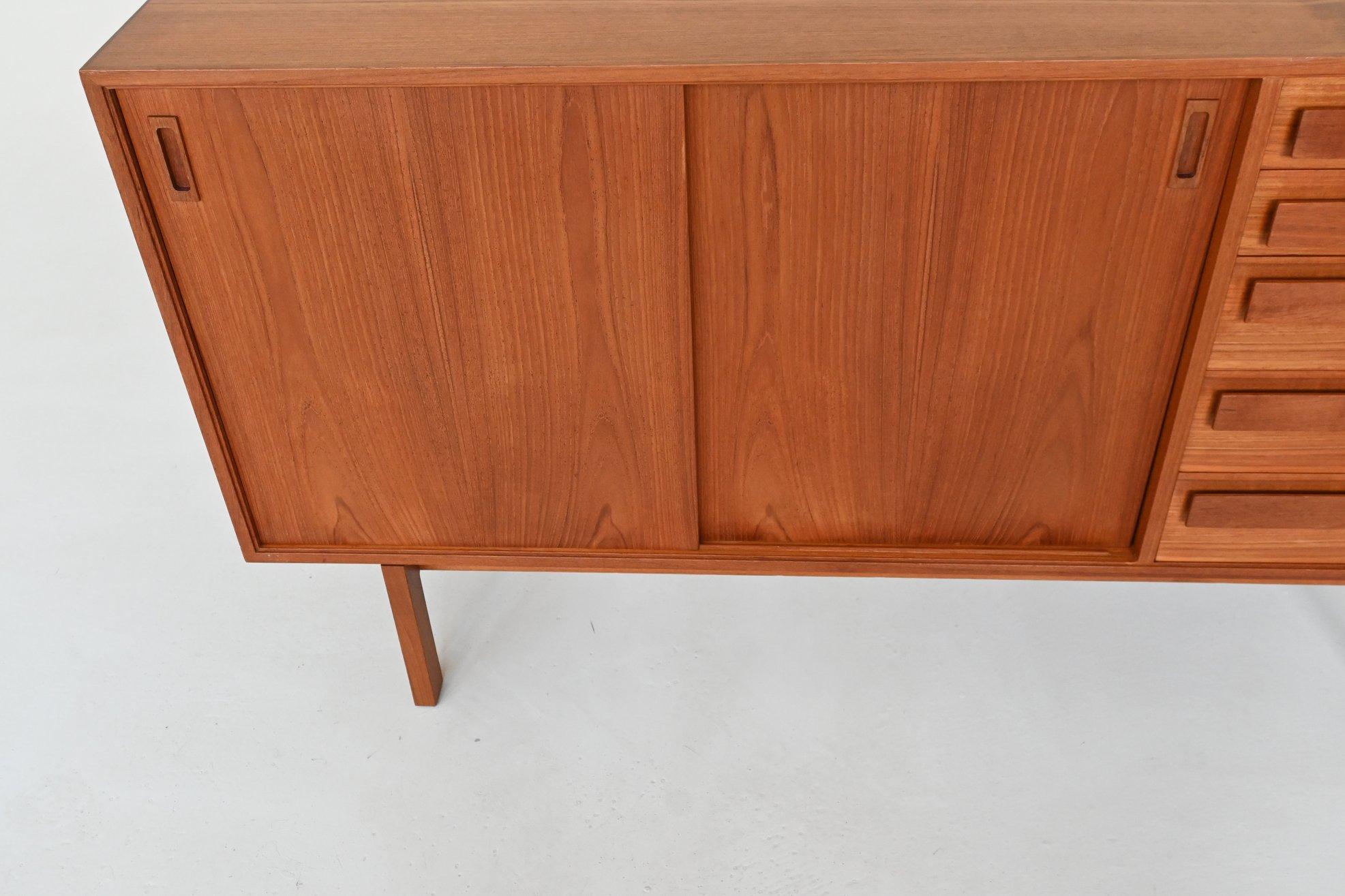 Anton Borg sideboard in teak Randers Mobelfabrik Denmark 1960 For Sale 2