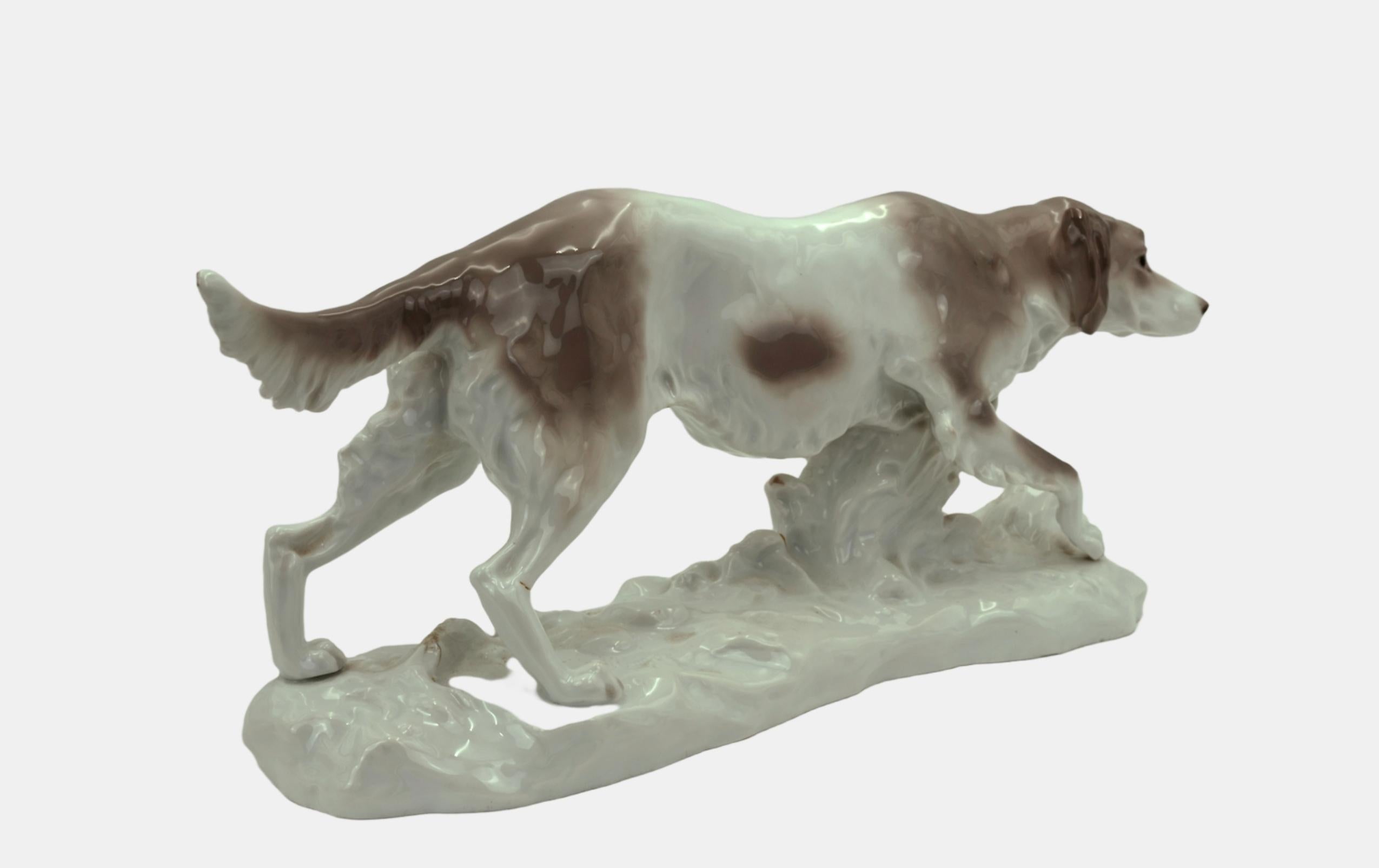 Pointer / - The elegance of the hunting dog - - Gray Figurative Sculpture by Anton Büschelberger