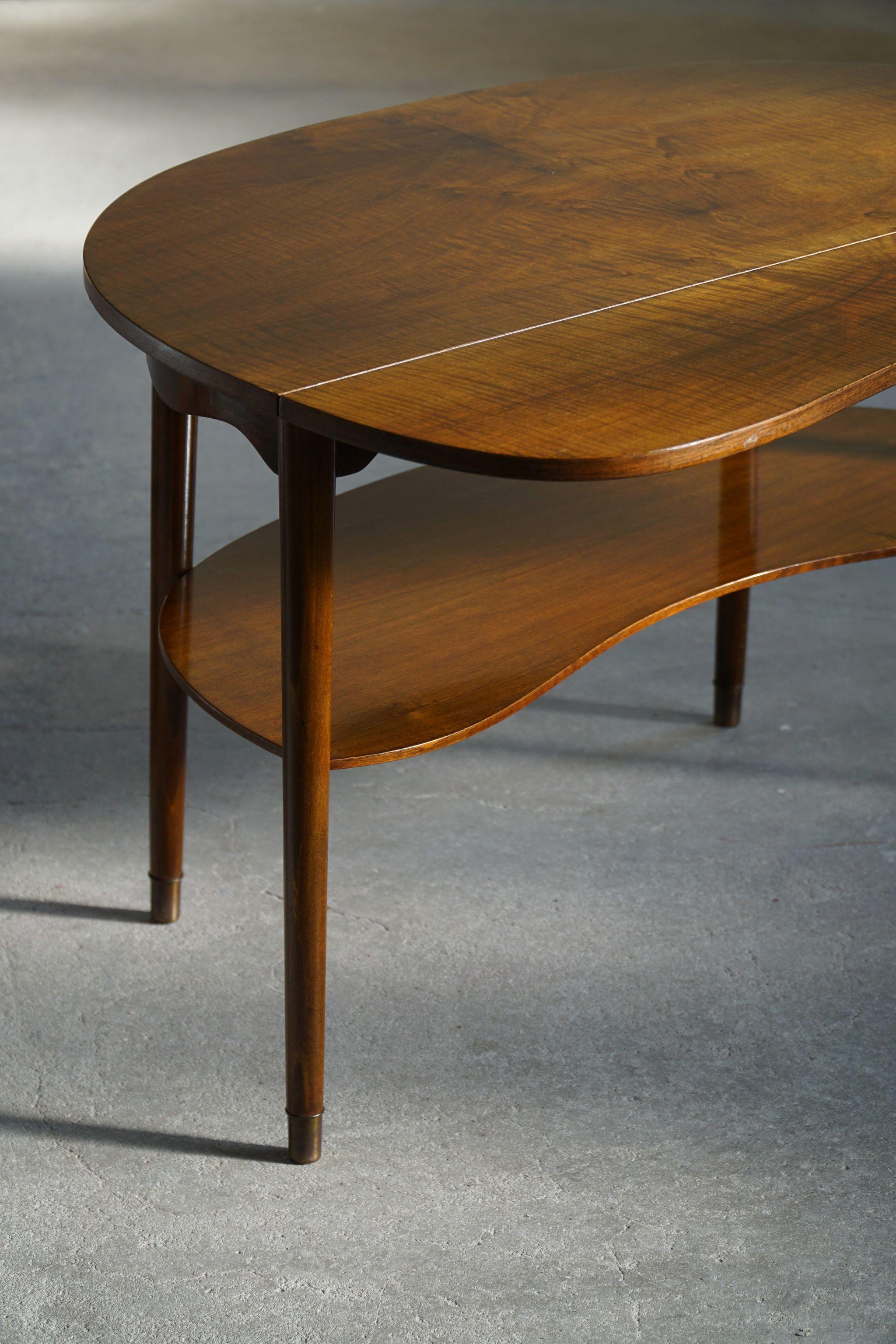 Anton Kildeberg, Classic Coffee Table in Walnut & Brass, Danish Modern, 1960s 5