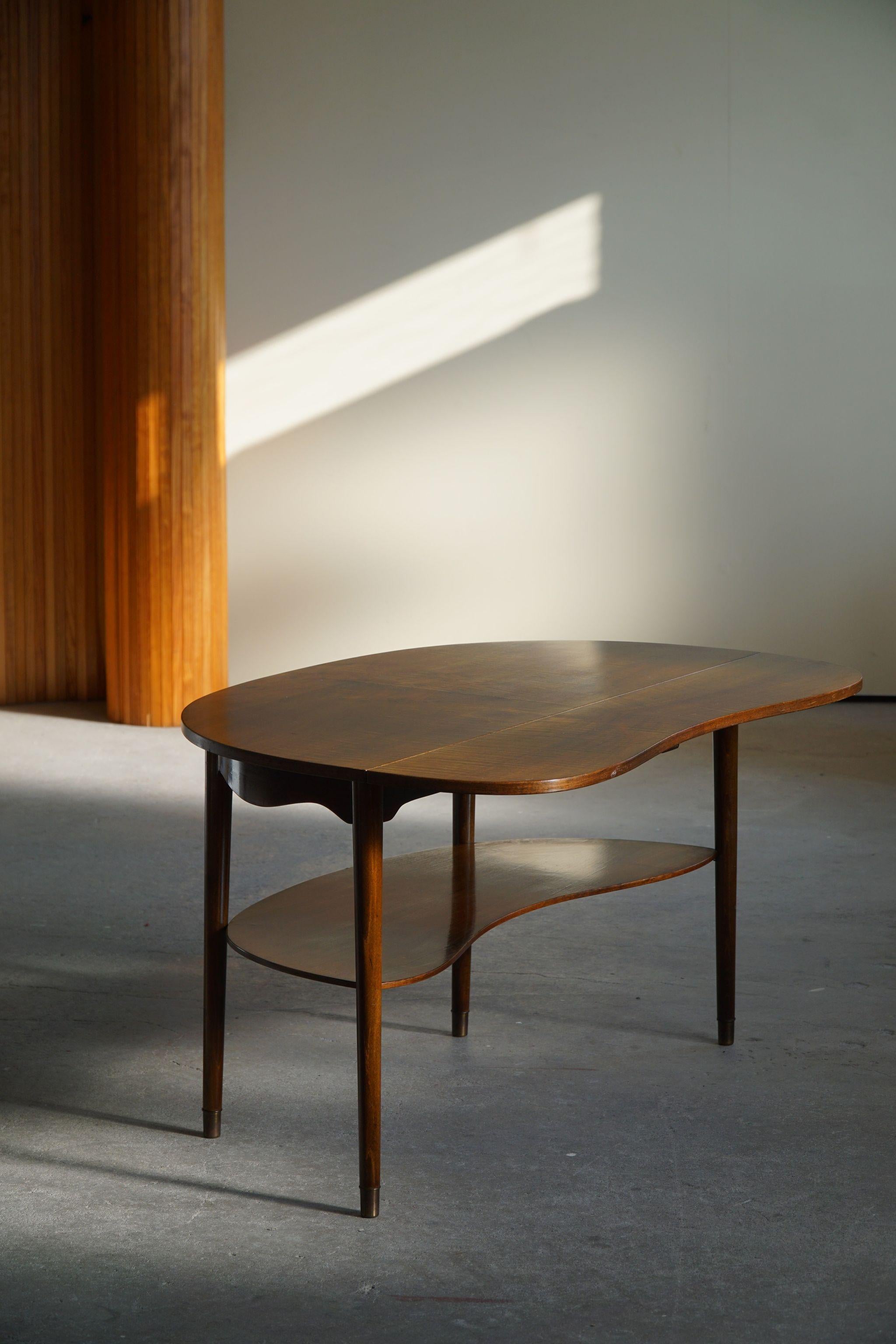 Anton Kildeberg, Classic Coffee Table in Walnut & Brass, Danish Modern, 1960s 6